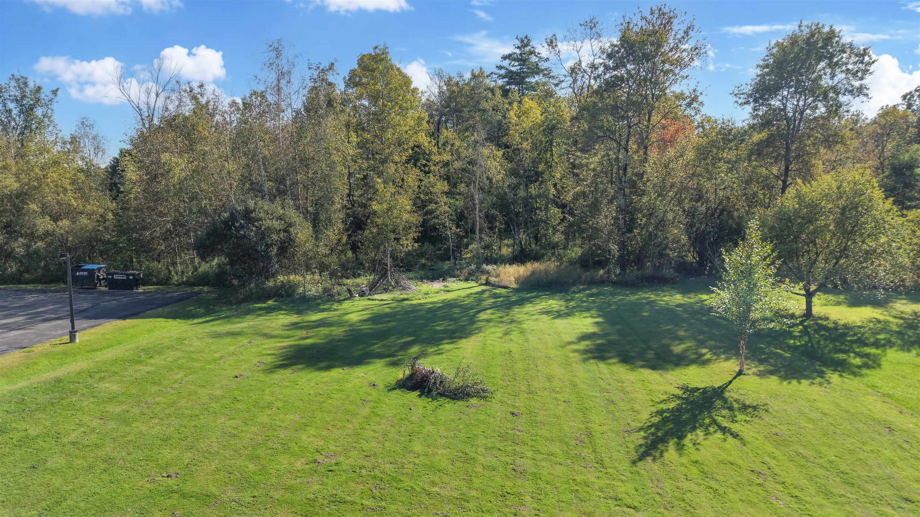 7786 Williston Road Property Photo 5