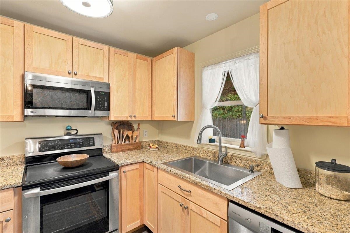 67 Farr Road Property Photo 10