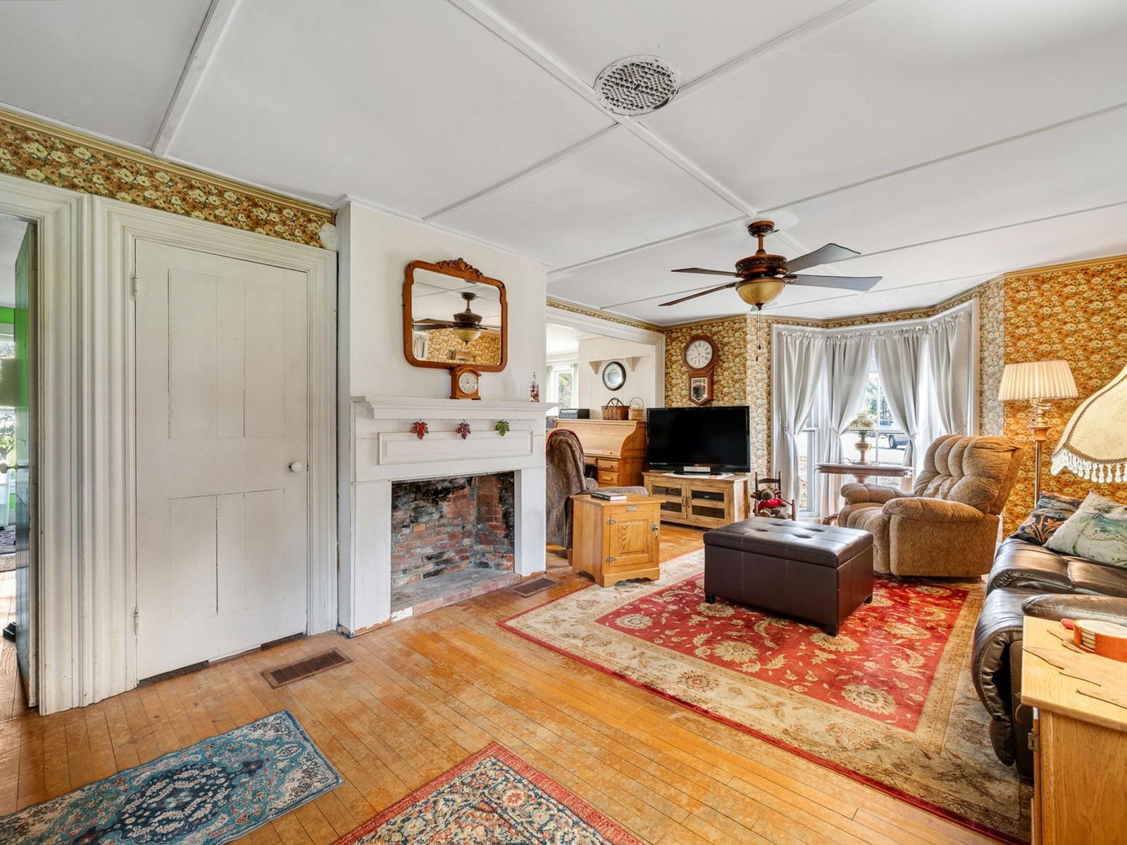 89 North Street Property Photo 21