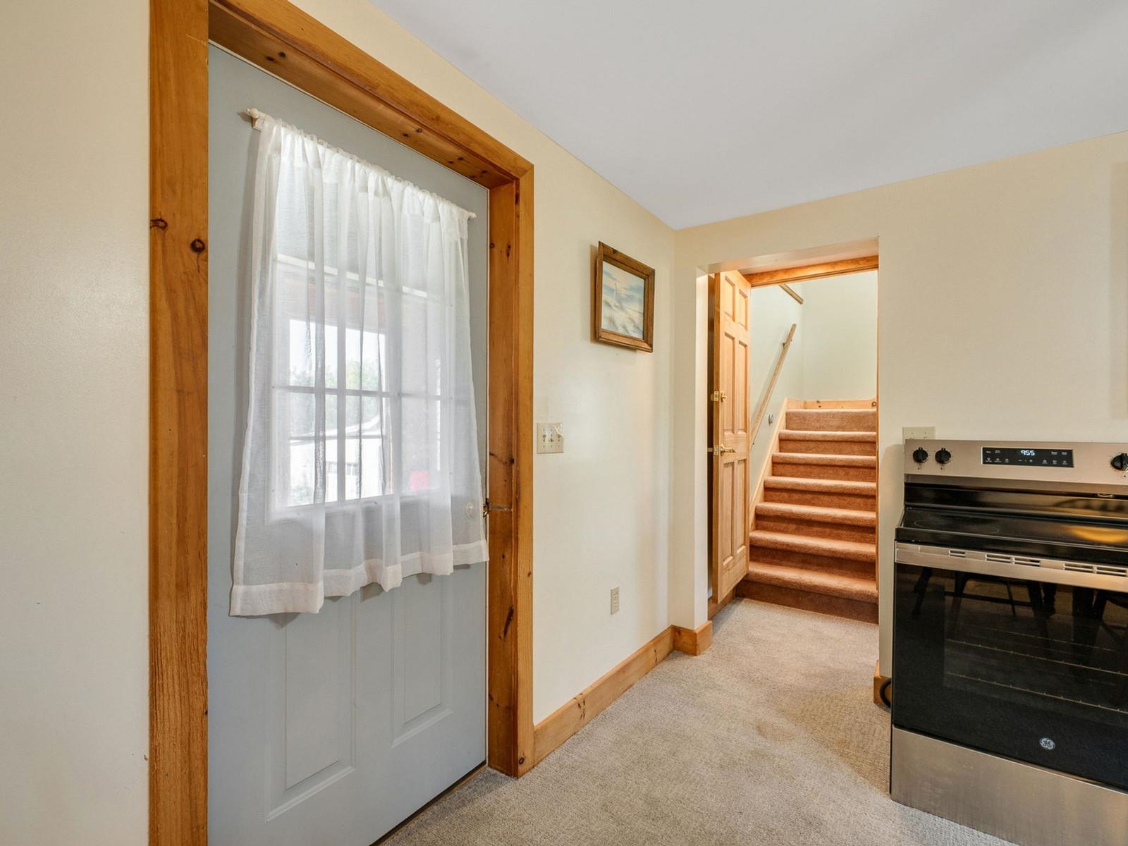 89 North Street Property Photo 9