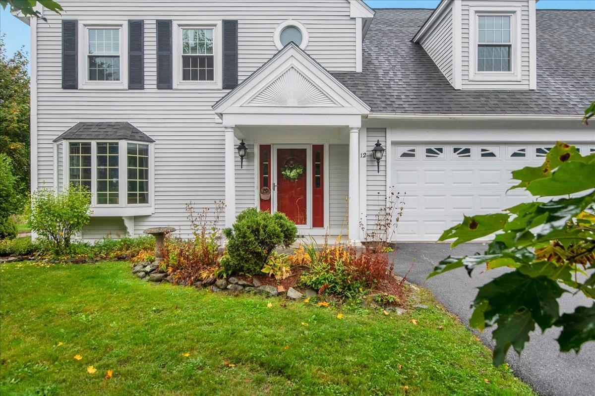 12 Peacham Lane Property Photo 1