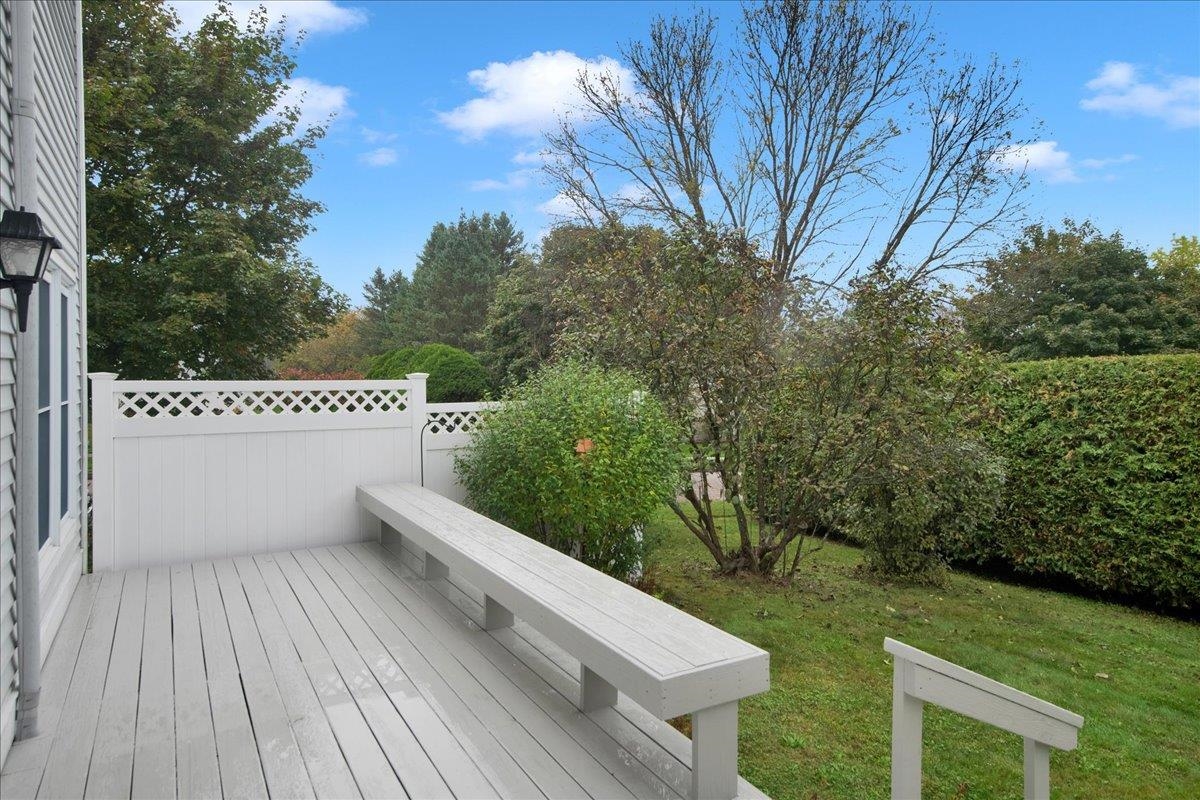 12 Peacham Lane Property Photo 6
