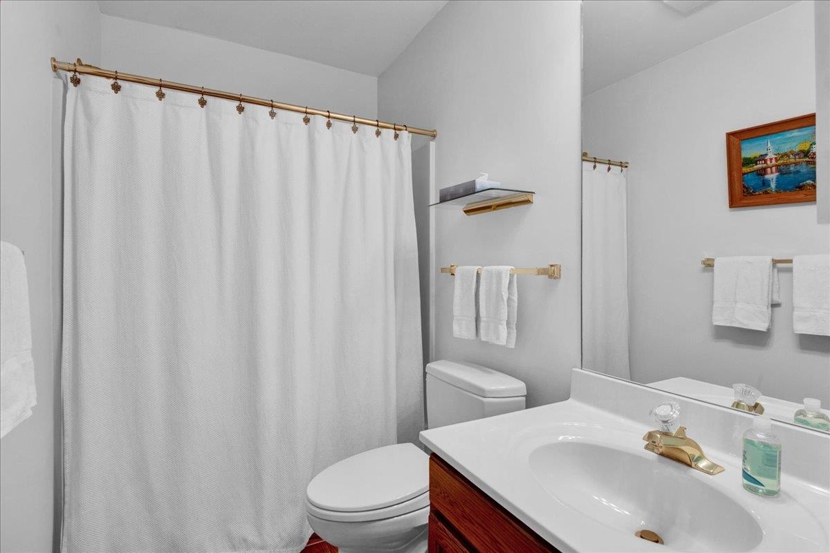12 Peacham Lane Property Photo 44