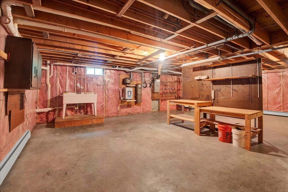 12 Peacham Lane Property Photo 46