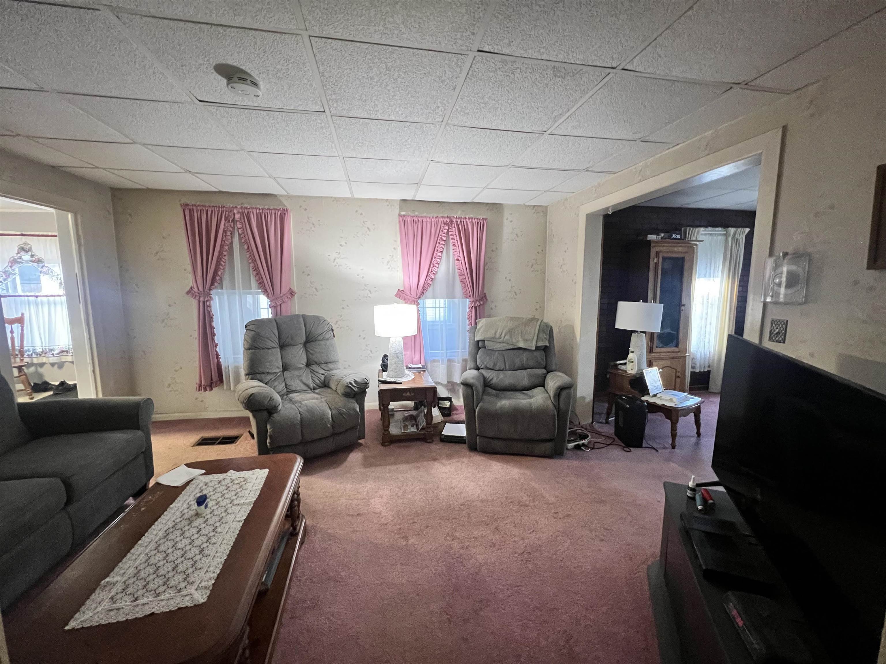 8 Meadow Street Property Photo 11