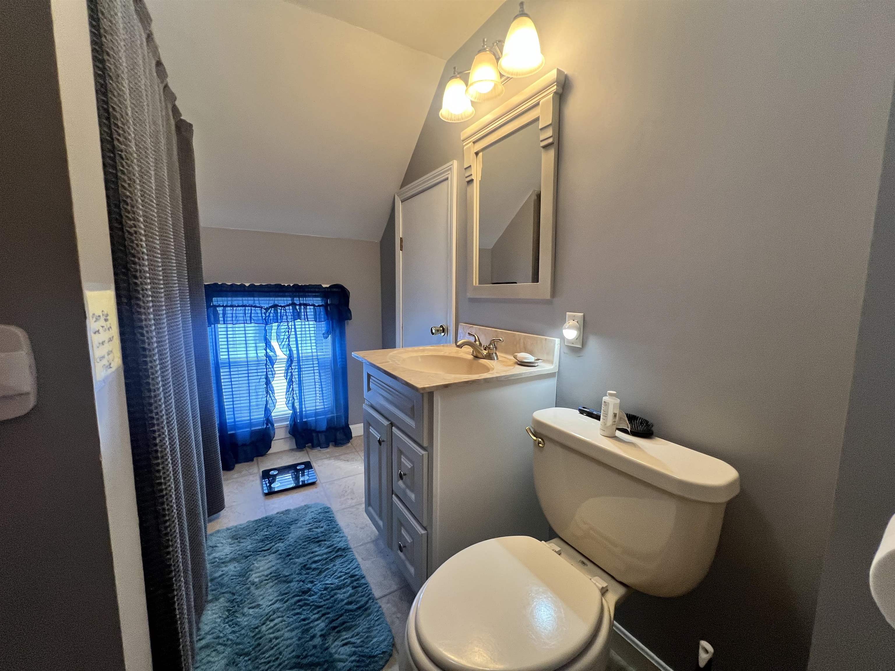 8 Meadow Street Property Photo 17