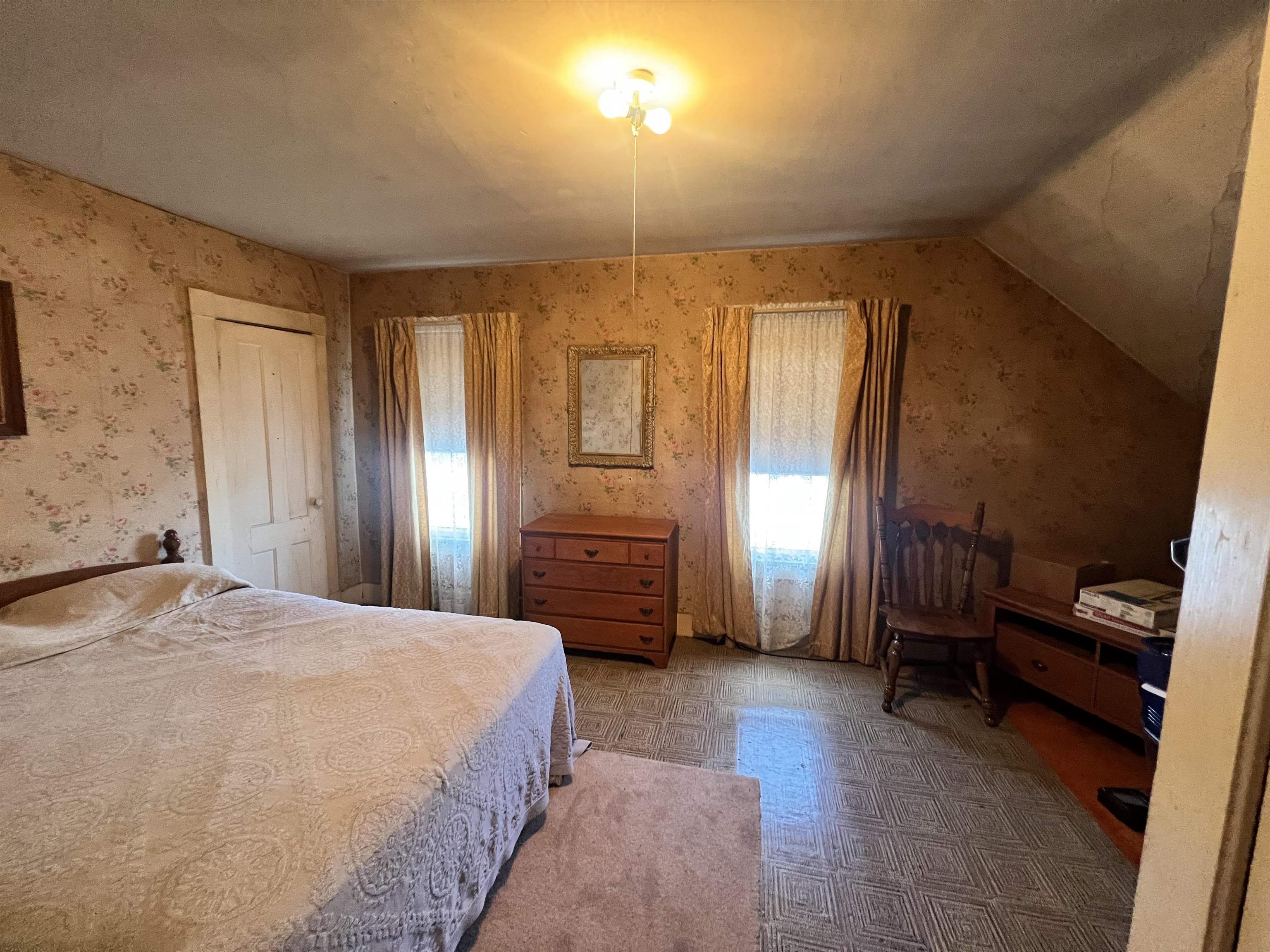 8 Meadow Street Property Photo 22