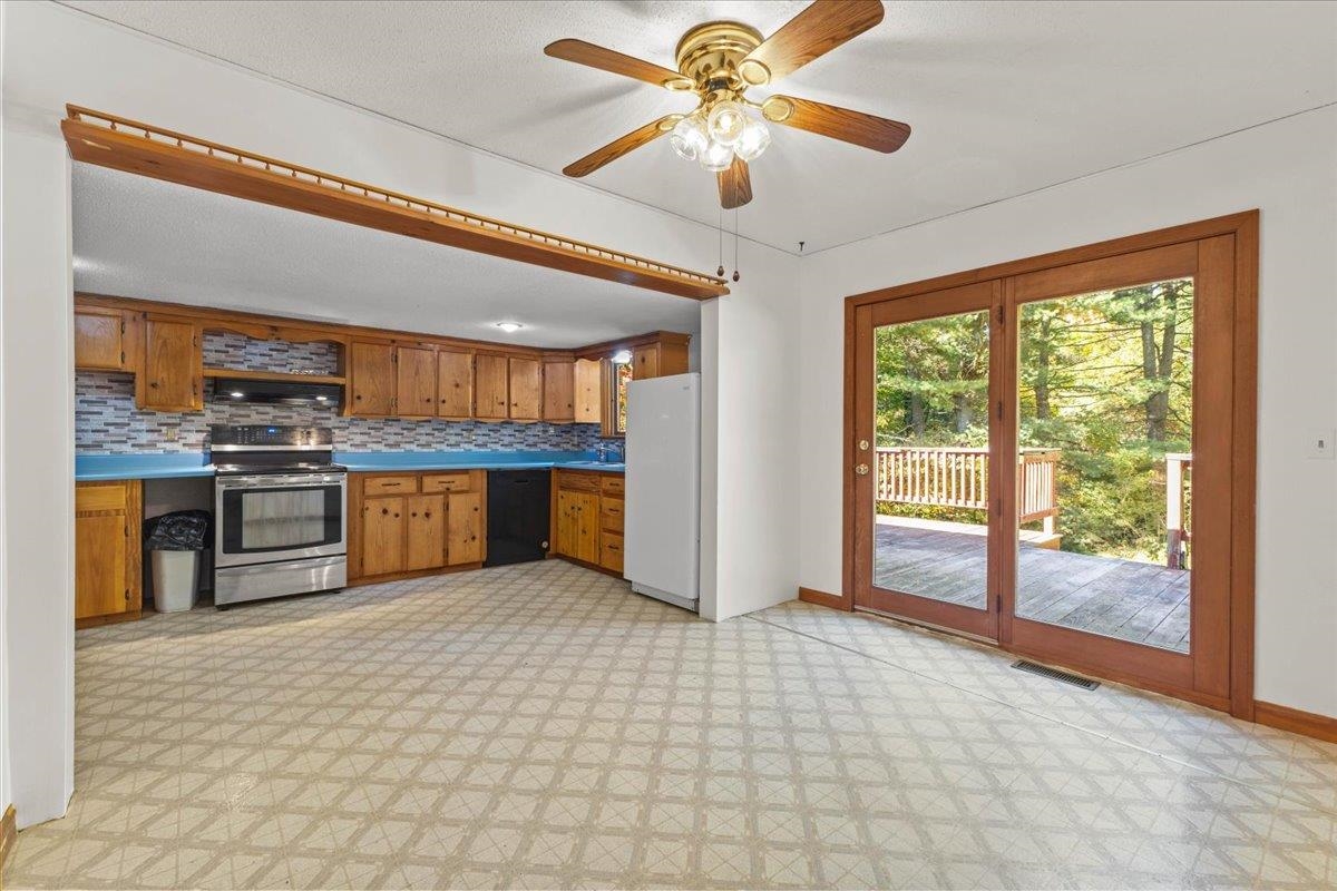 155 West Milton Road Property Photo 25