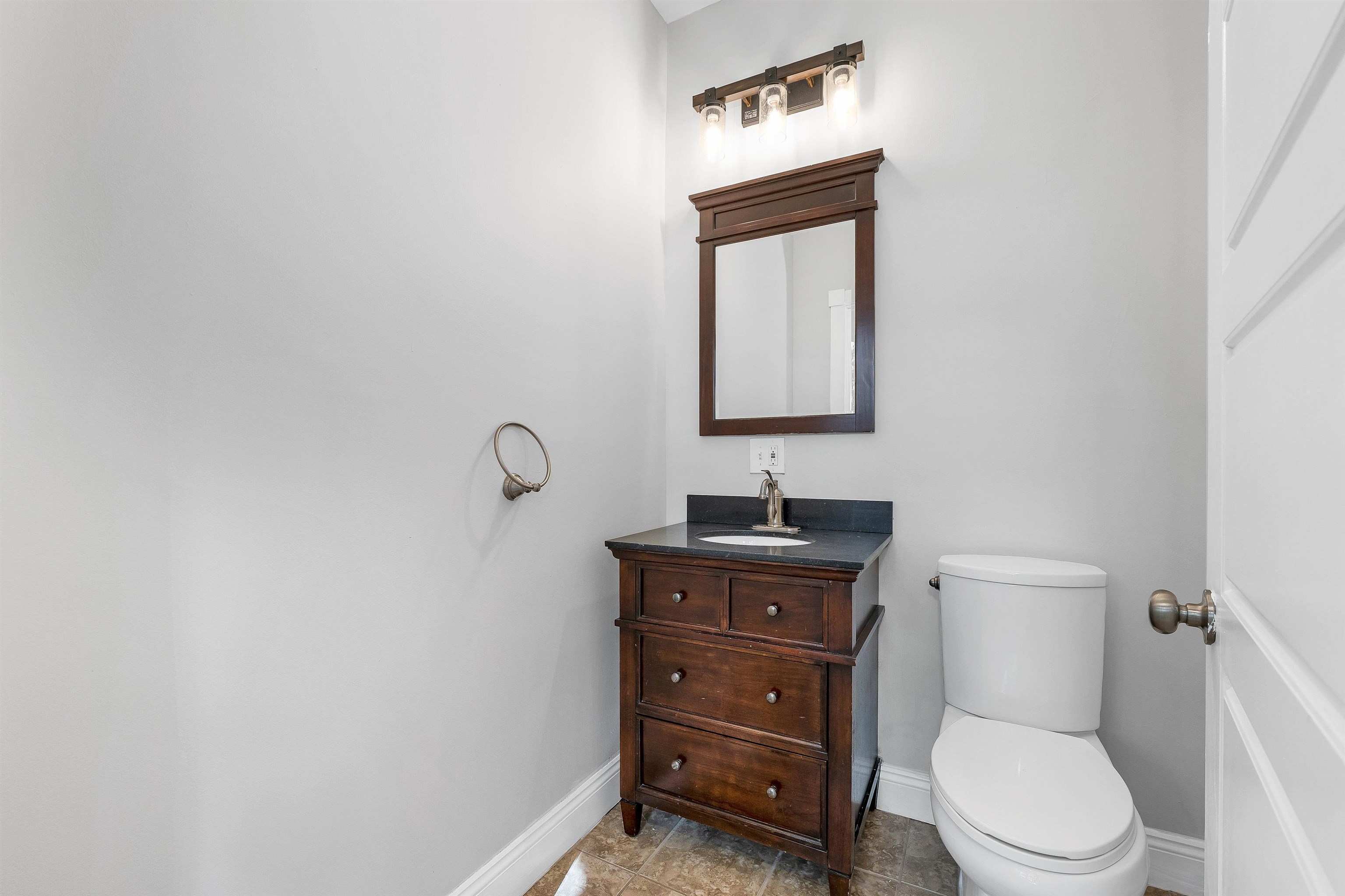 3 Kensington Road Property Photo 12