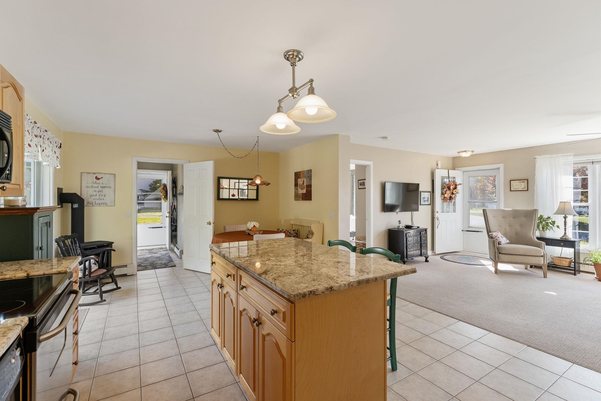 76 Onward Street Property Photo 11
