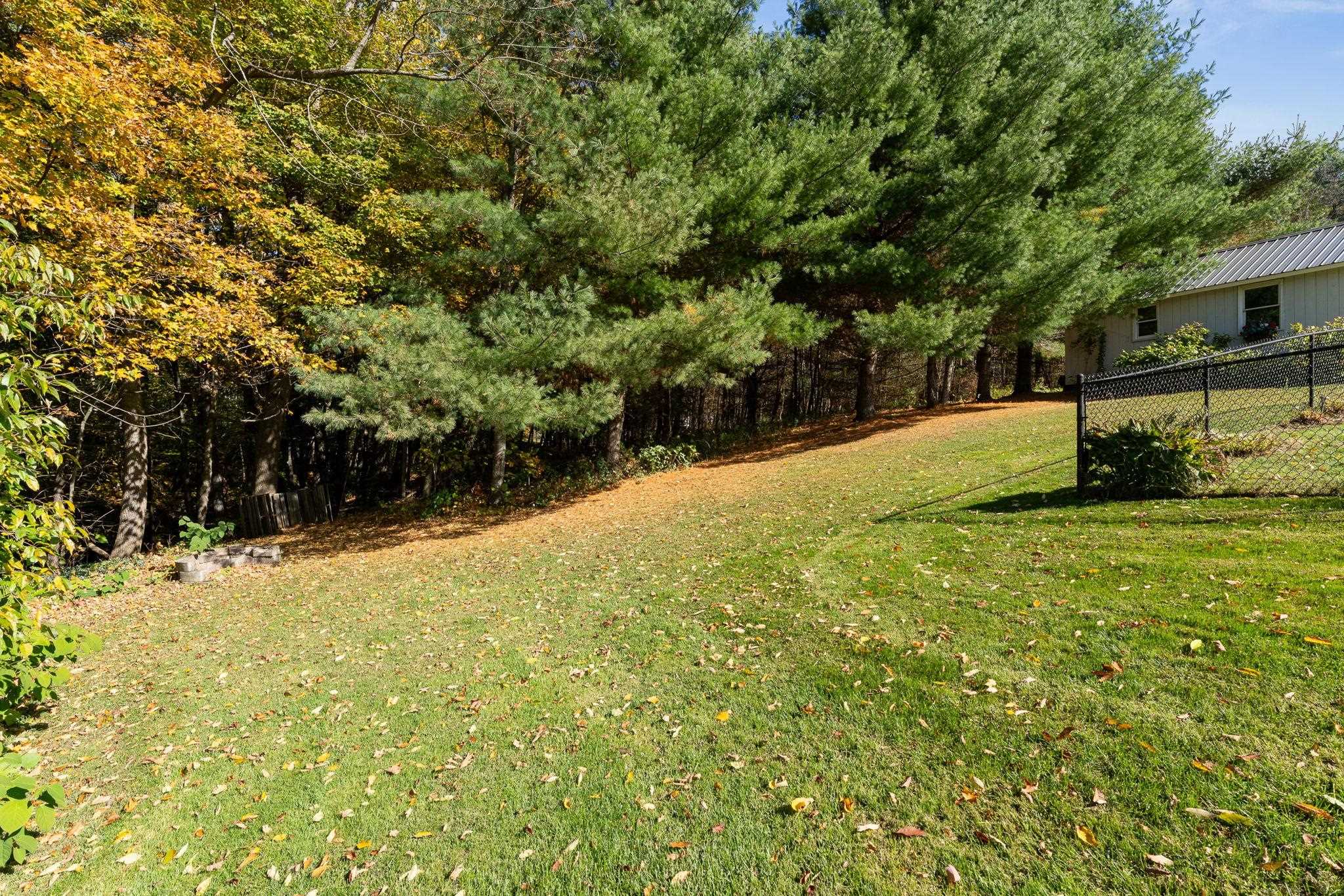 76 Onward Street Property Photo 49