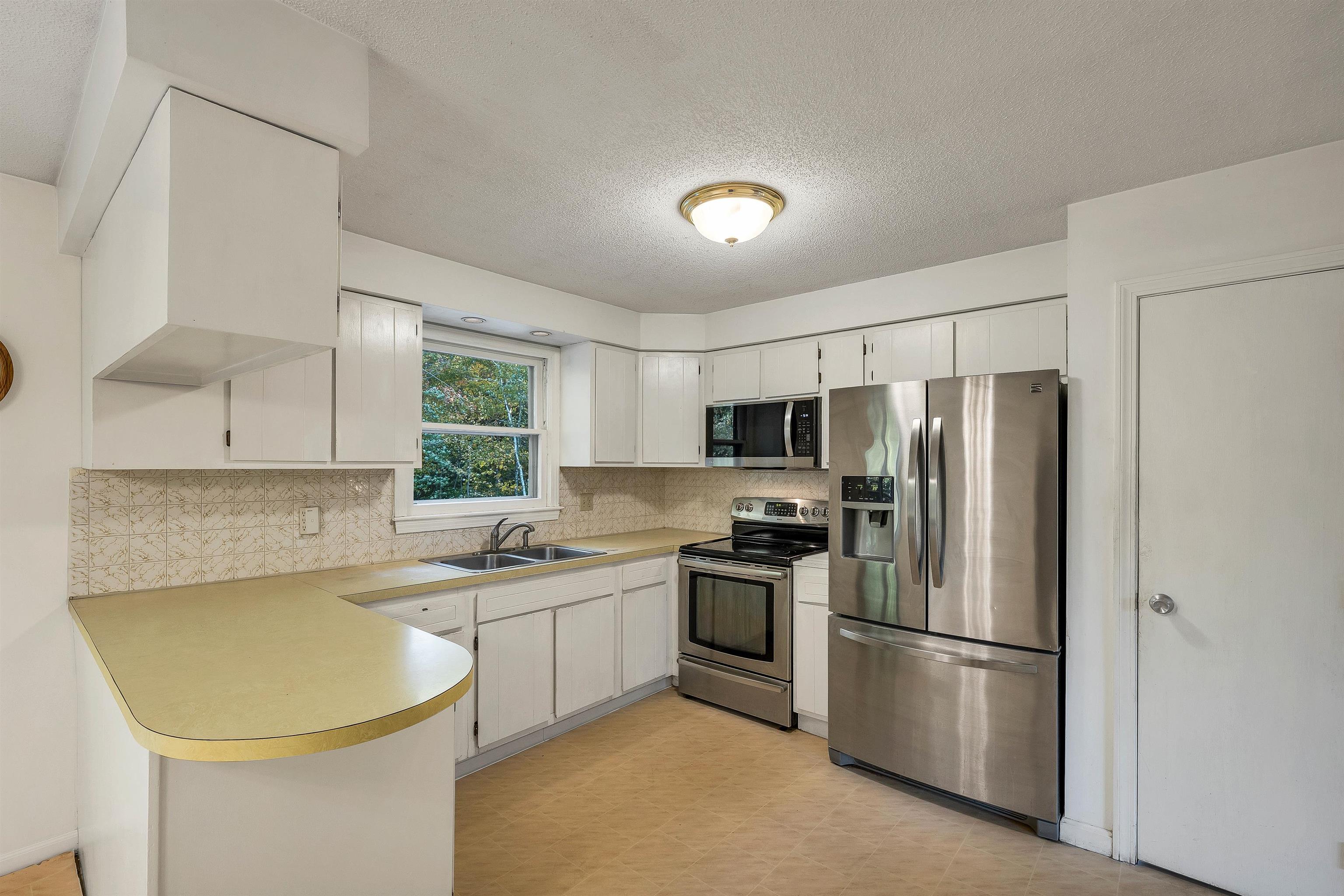 66 Plummer Road Property Photo 12