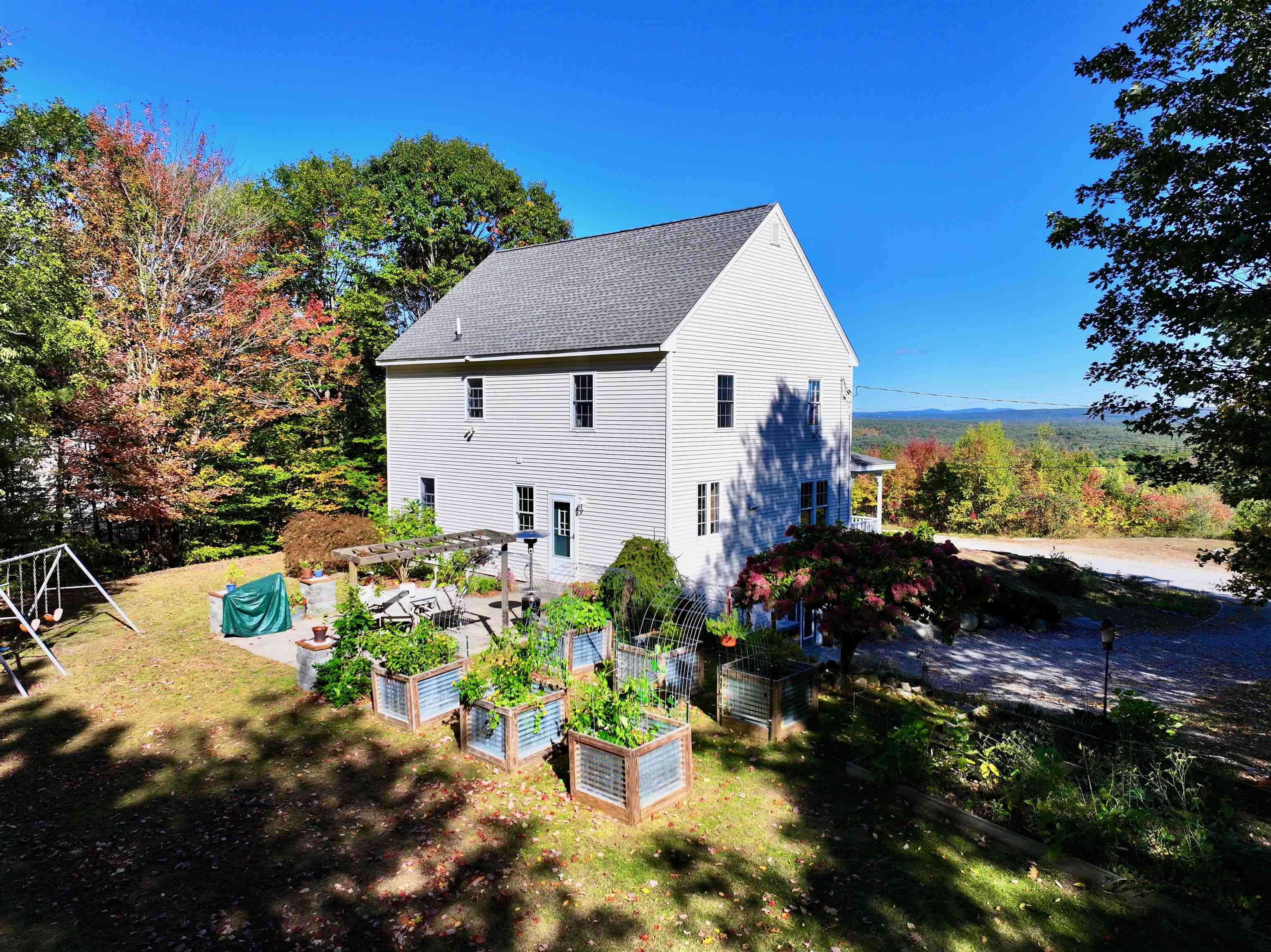 92 Grandview Drive Property Photo 41