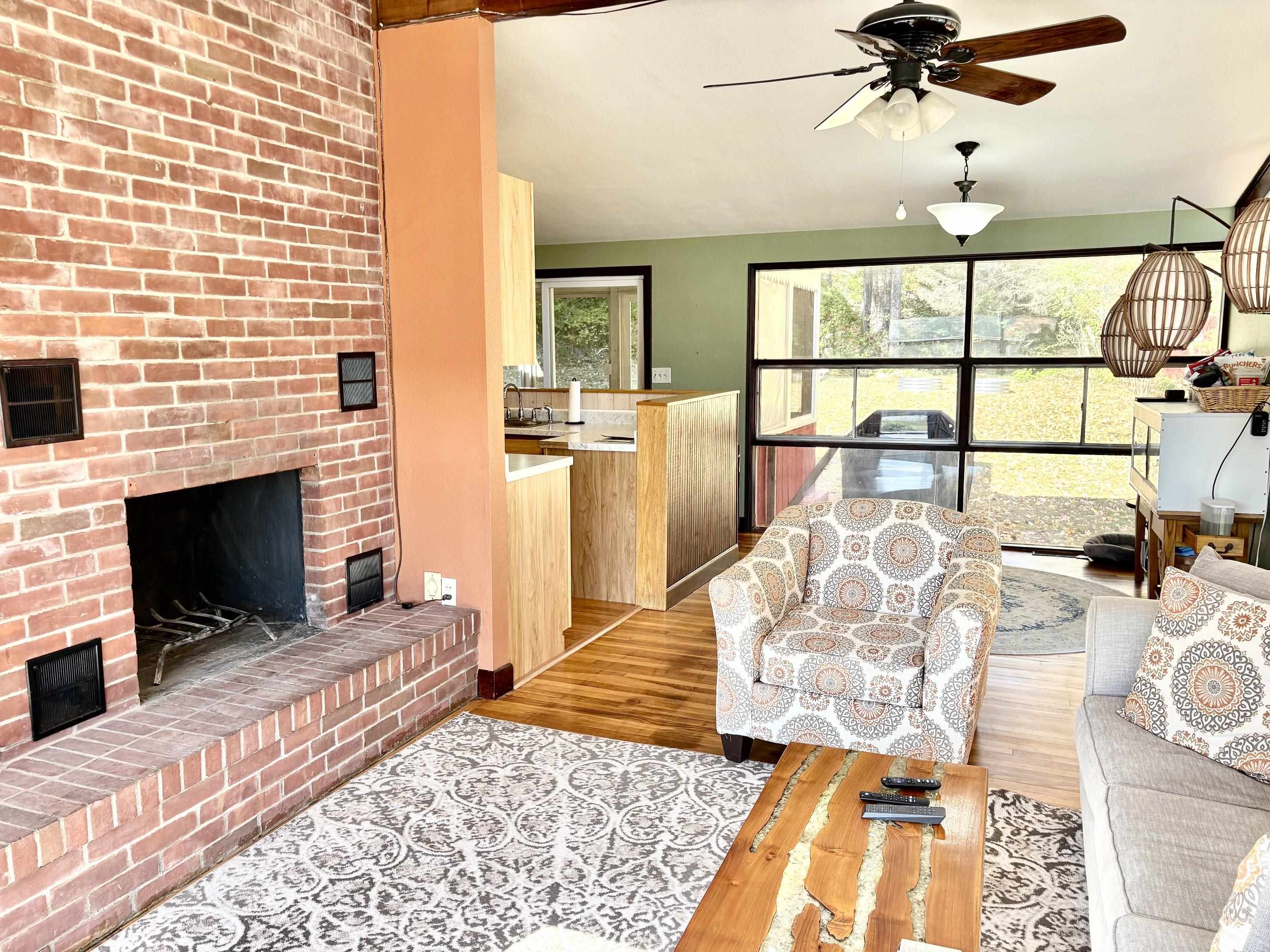 12 Windsor Terrace Property Photo 5