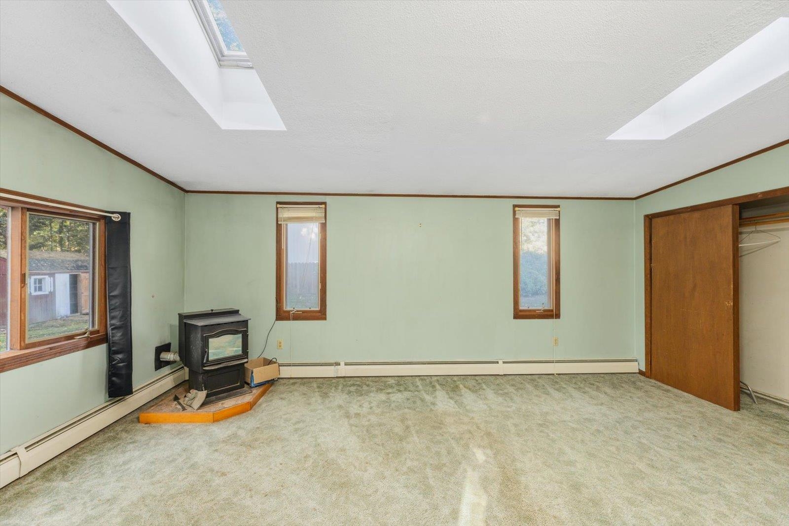 66 Robbins Road Property Photo 14