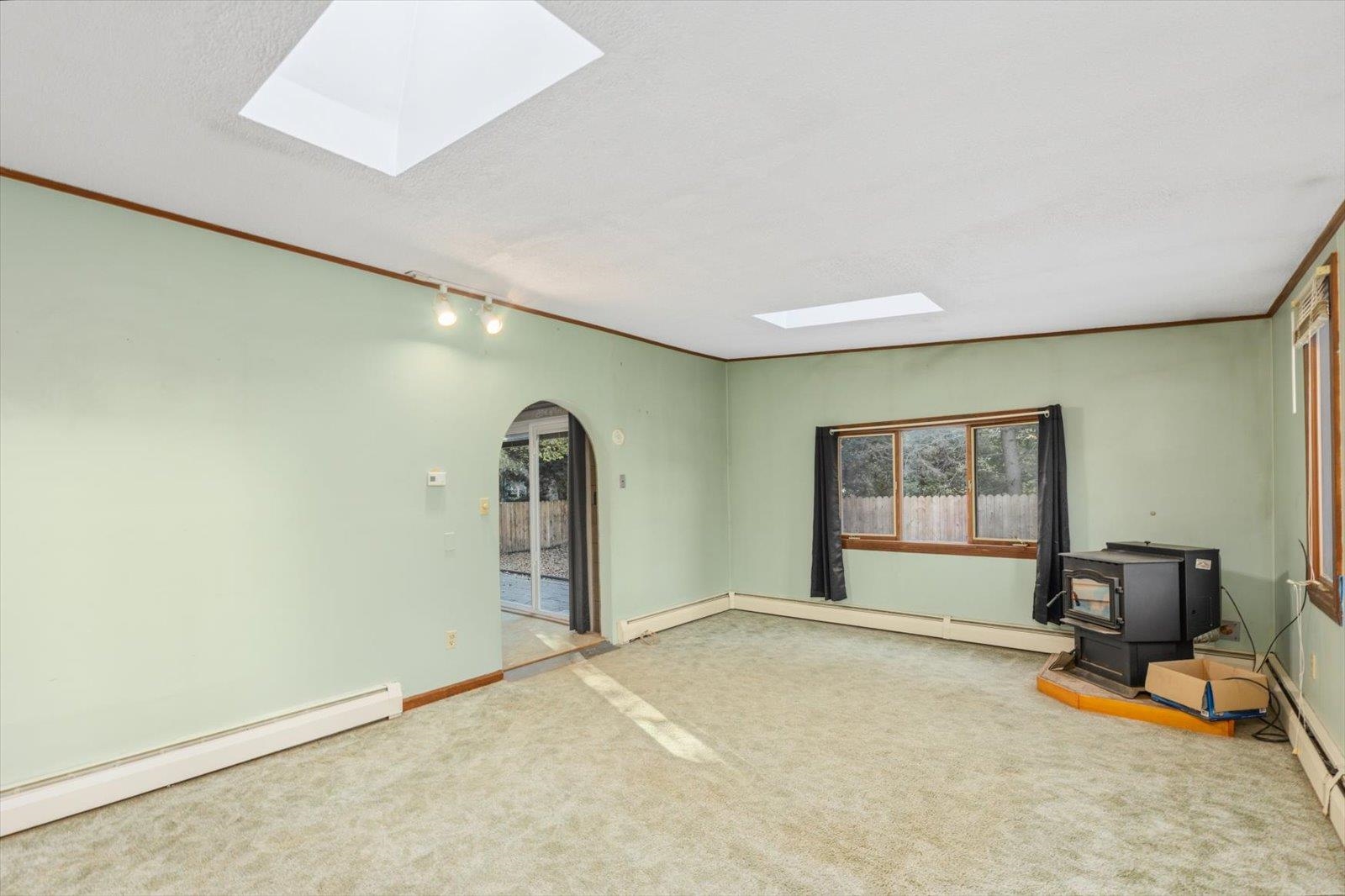 66 Robbins Road Property Photo 17