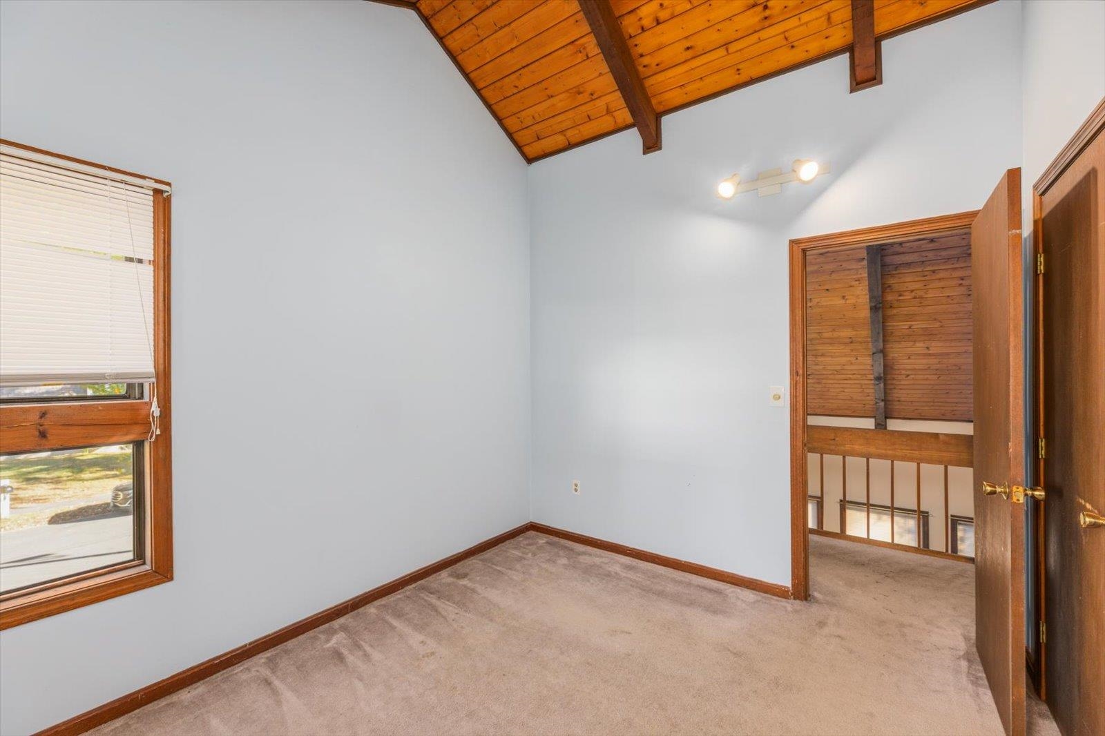 66 Robbins Road Property Photo 26