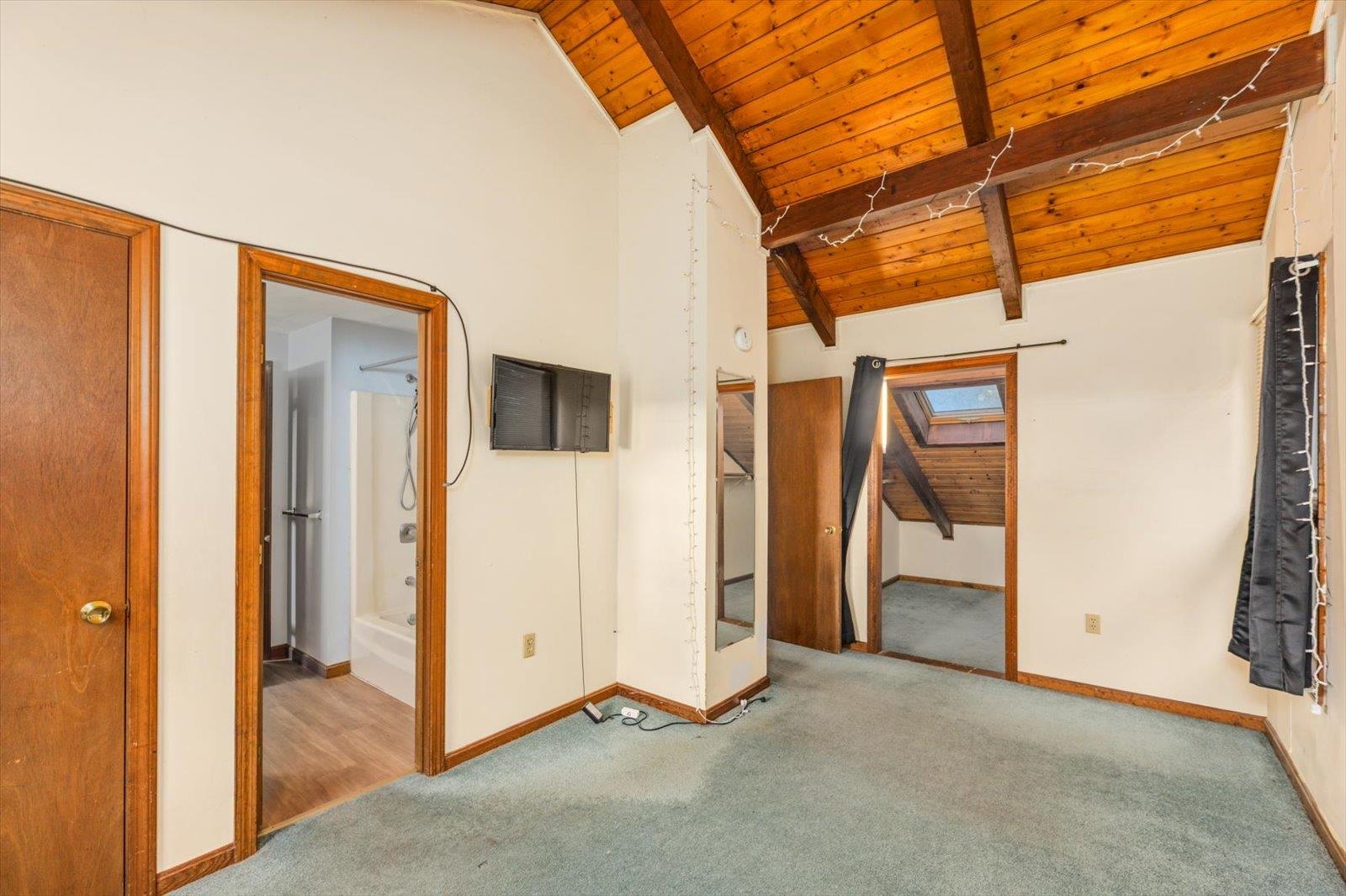 66 Robbins Road Property Photo 30