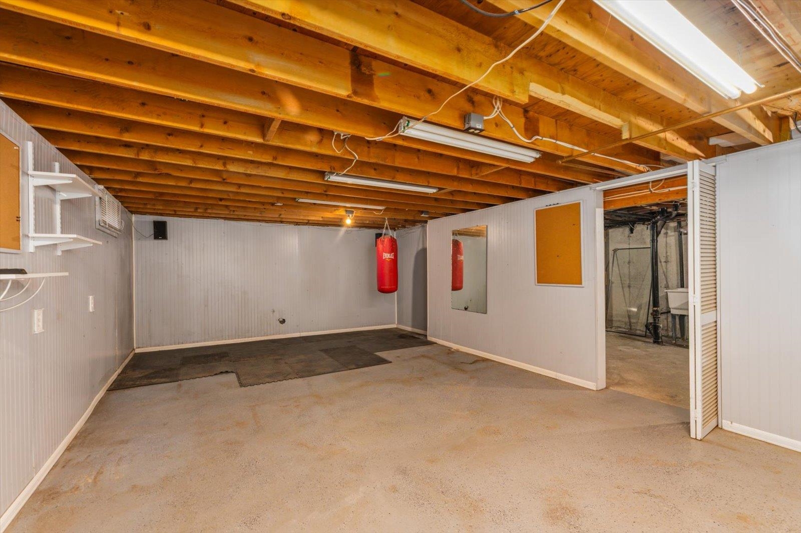 66 Robbins Road Property Photo 34