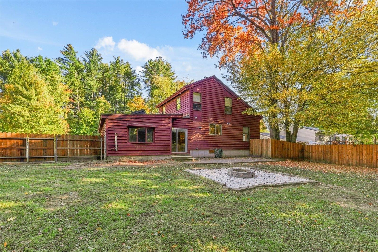 66 Robbins Road Property Photo 44