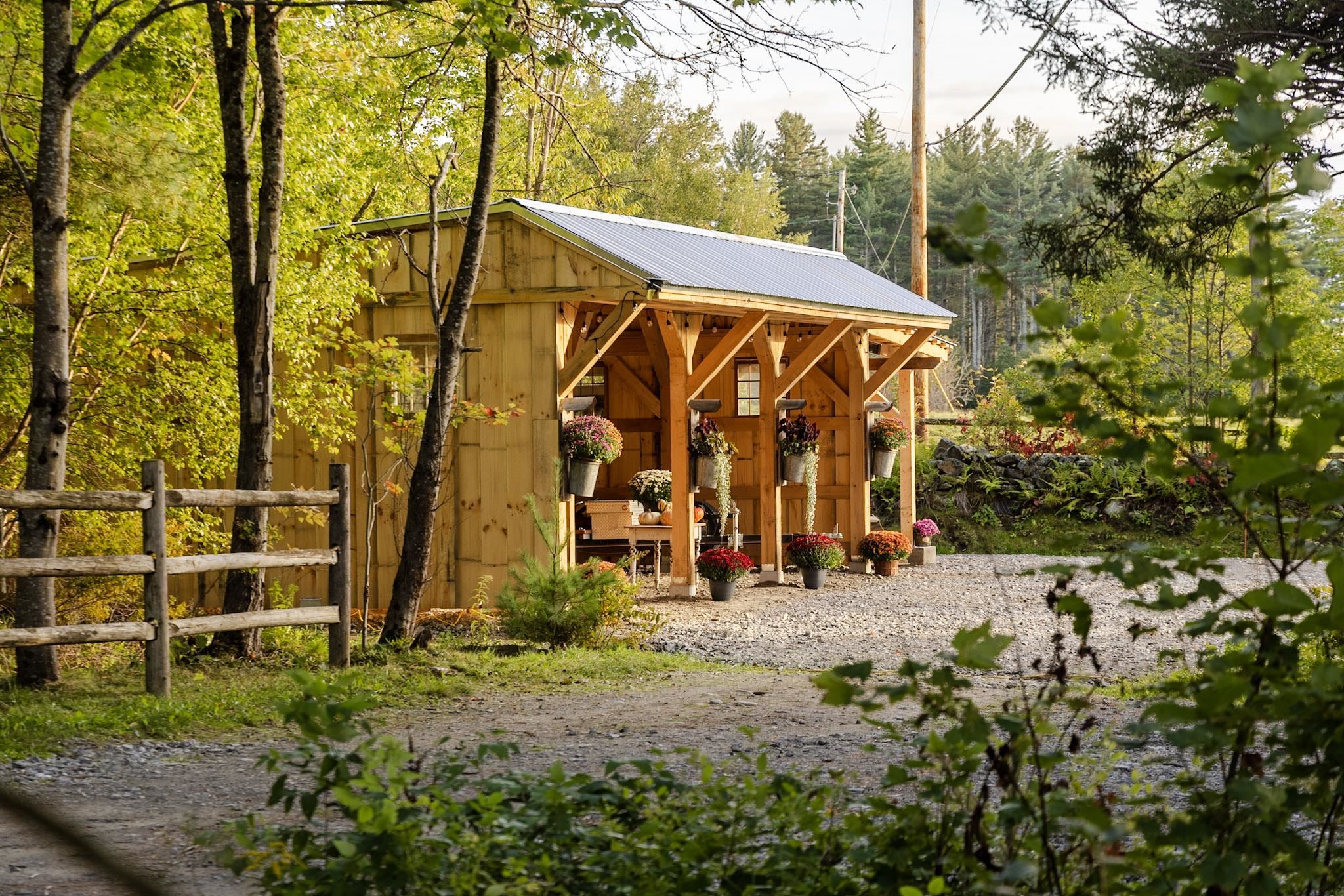 1722 Under The Mountain Road Property Photo 34