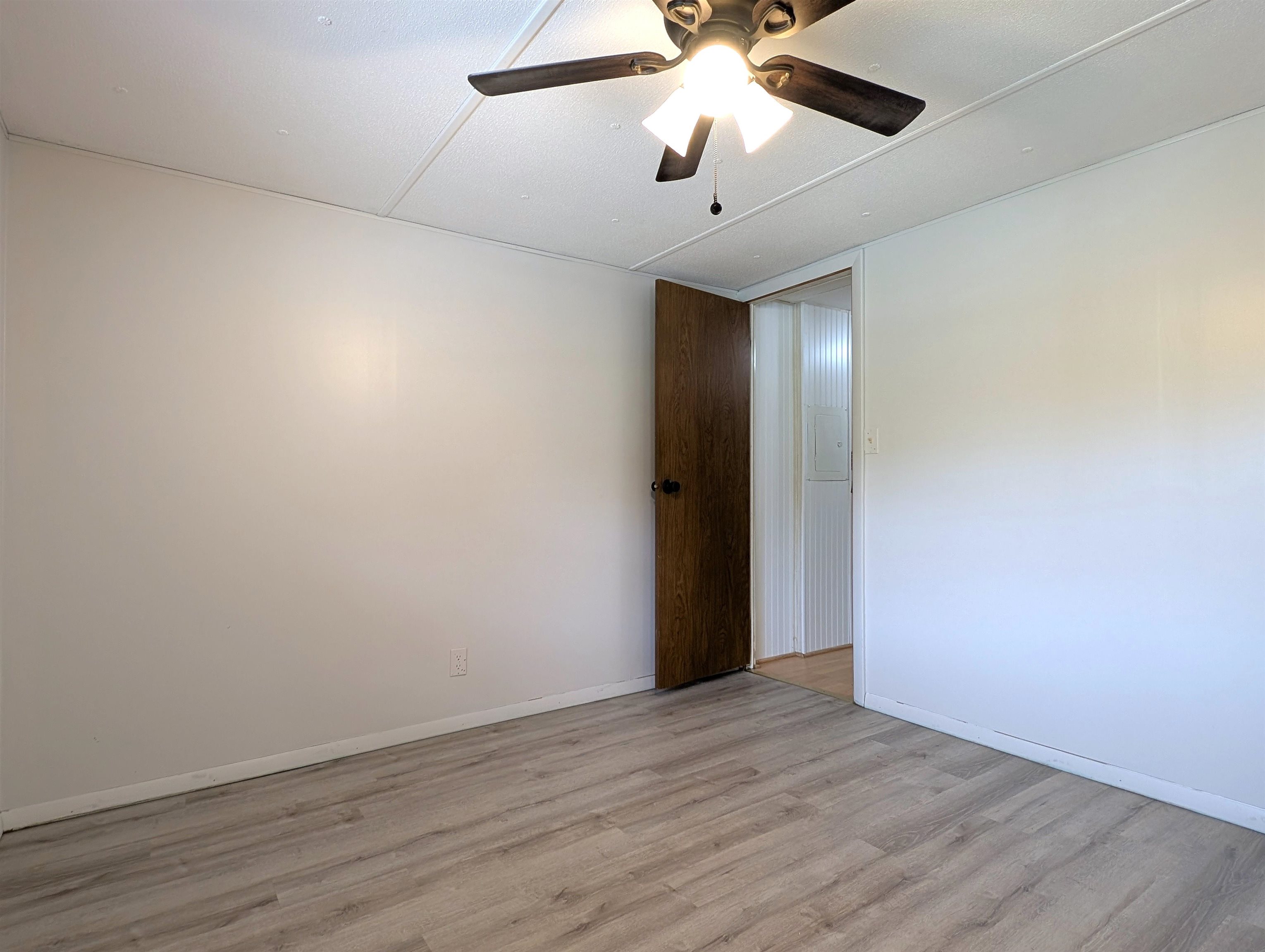 40 Hampton Road Property Photo 37