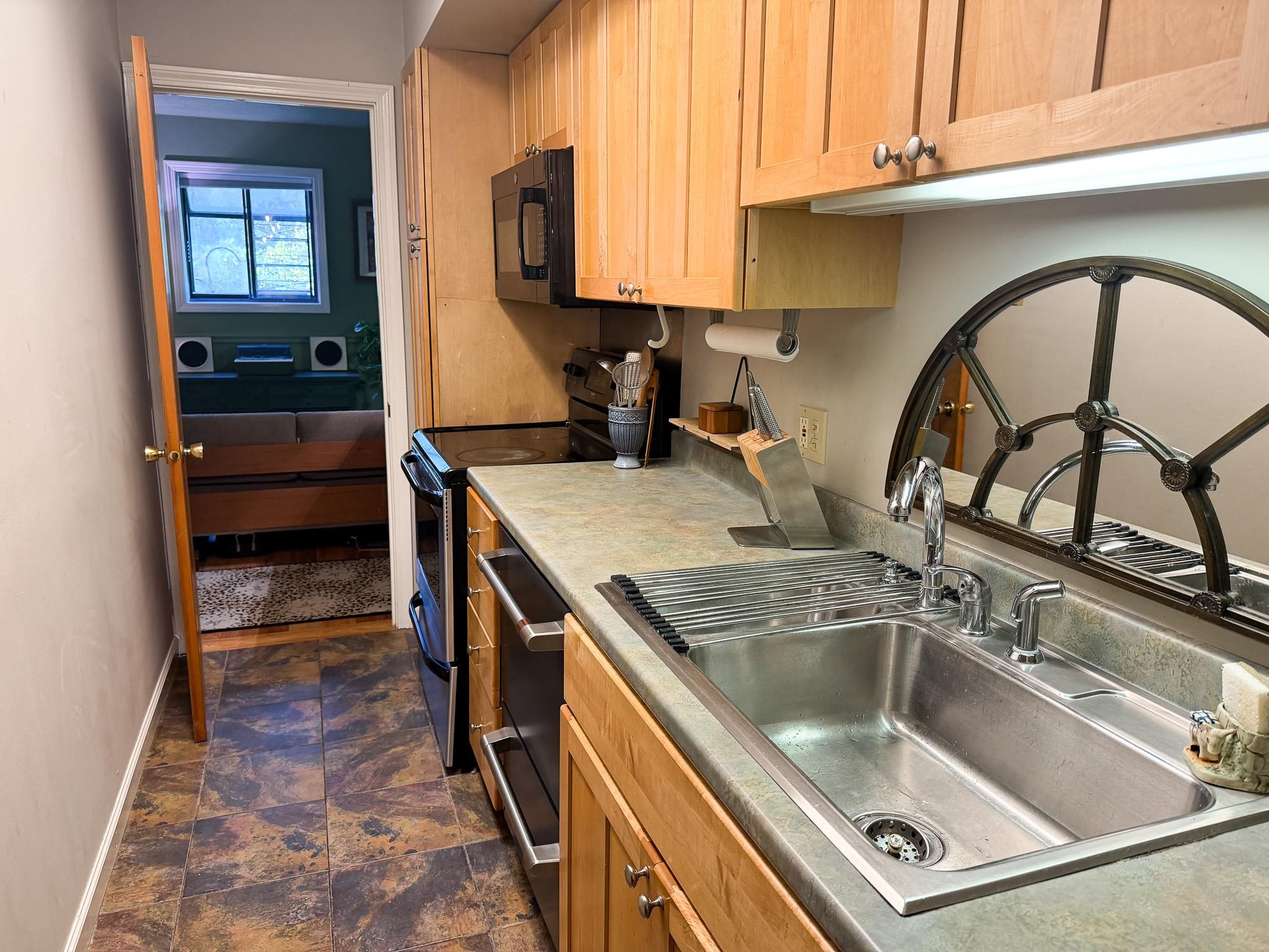 417 Locust Hill Road Property Photo 12
