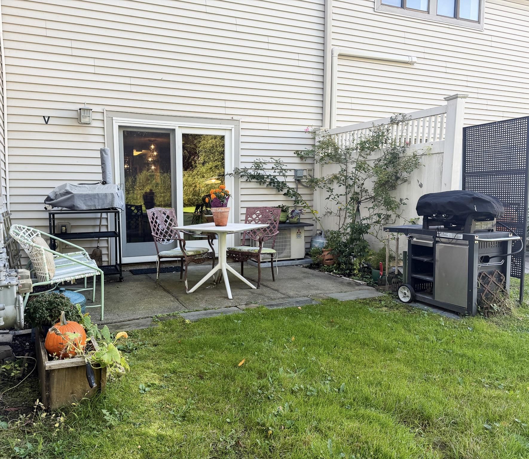 417 Locust Hill Road Property Photo 16