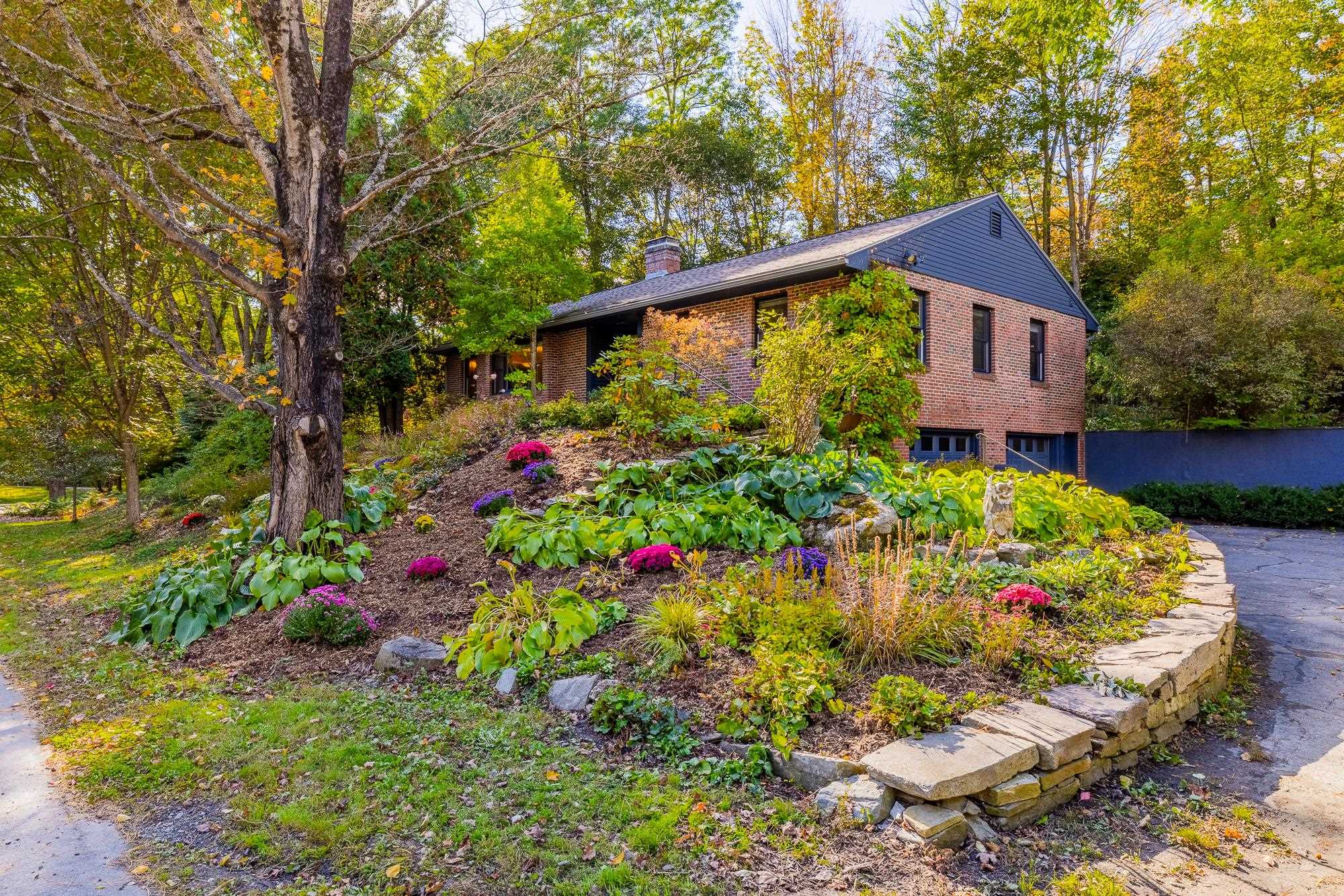 15 Currier Place Property Photo 1