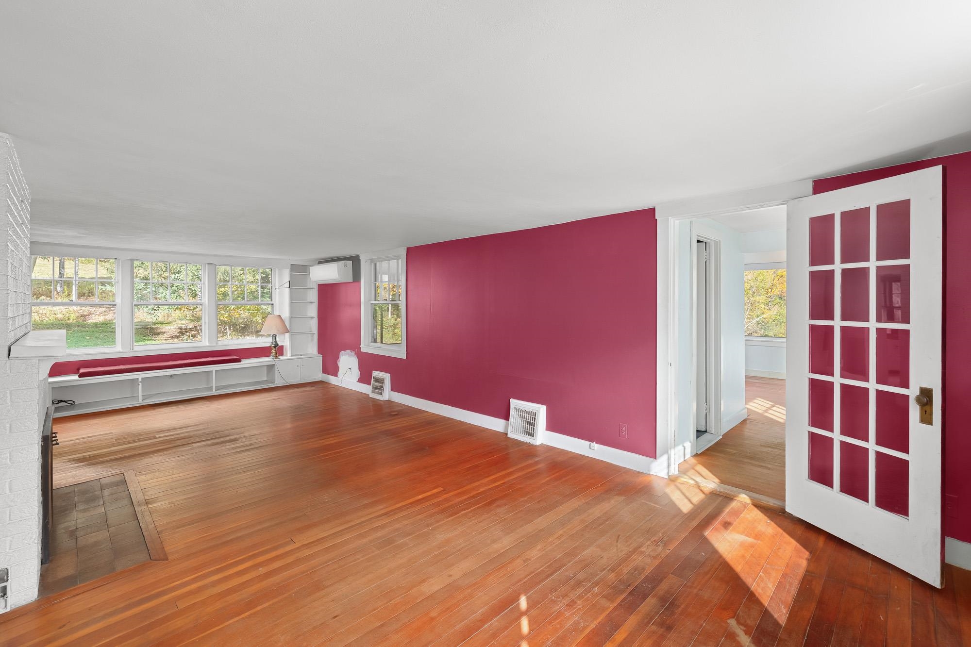 1115 Brookfield Road Property Photo 10