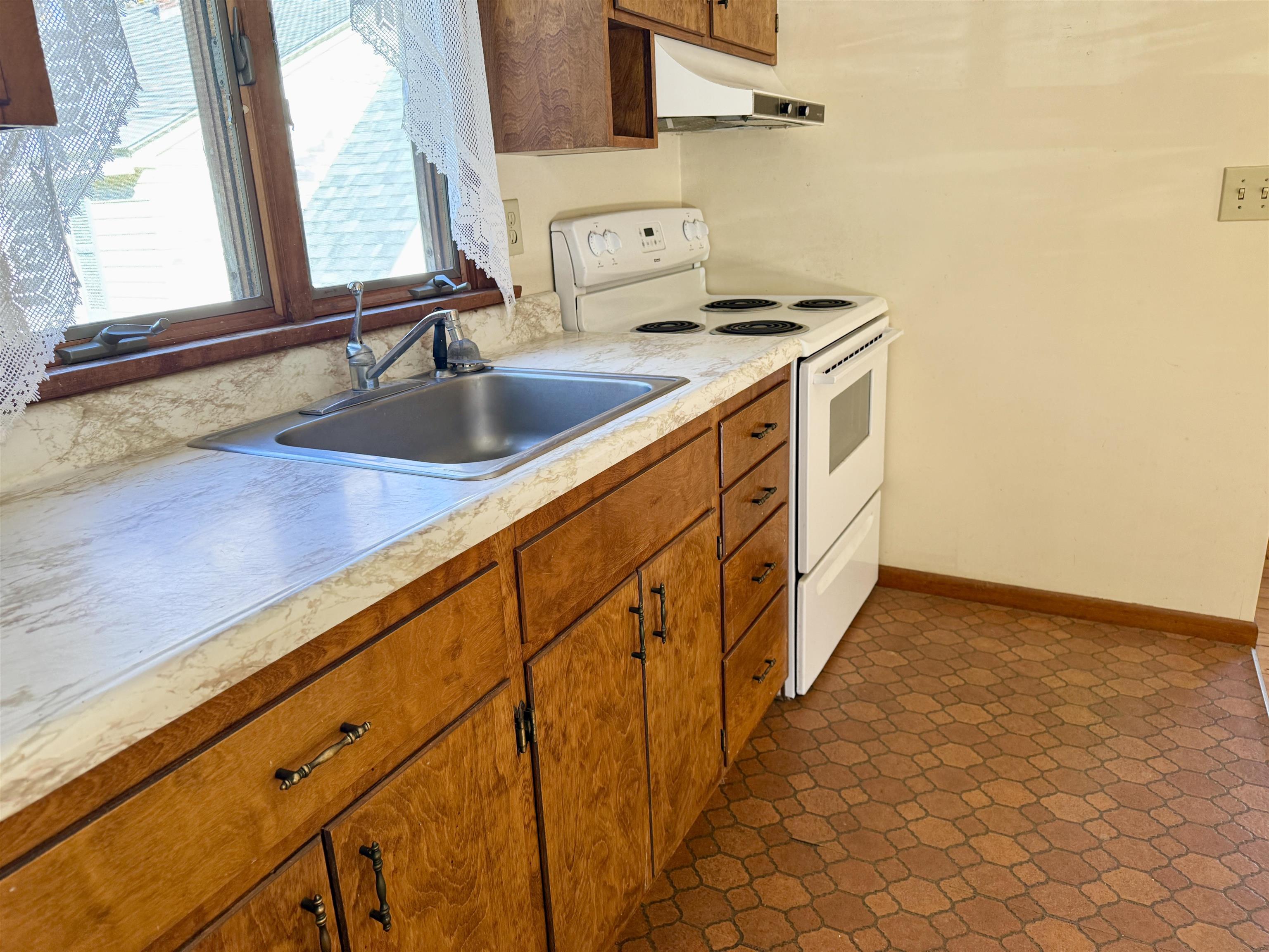 1115 Brookfield Road Property Photo 38