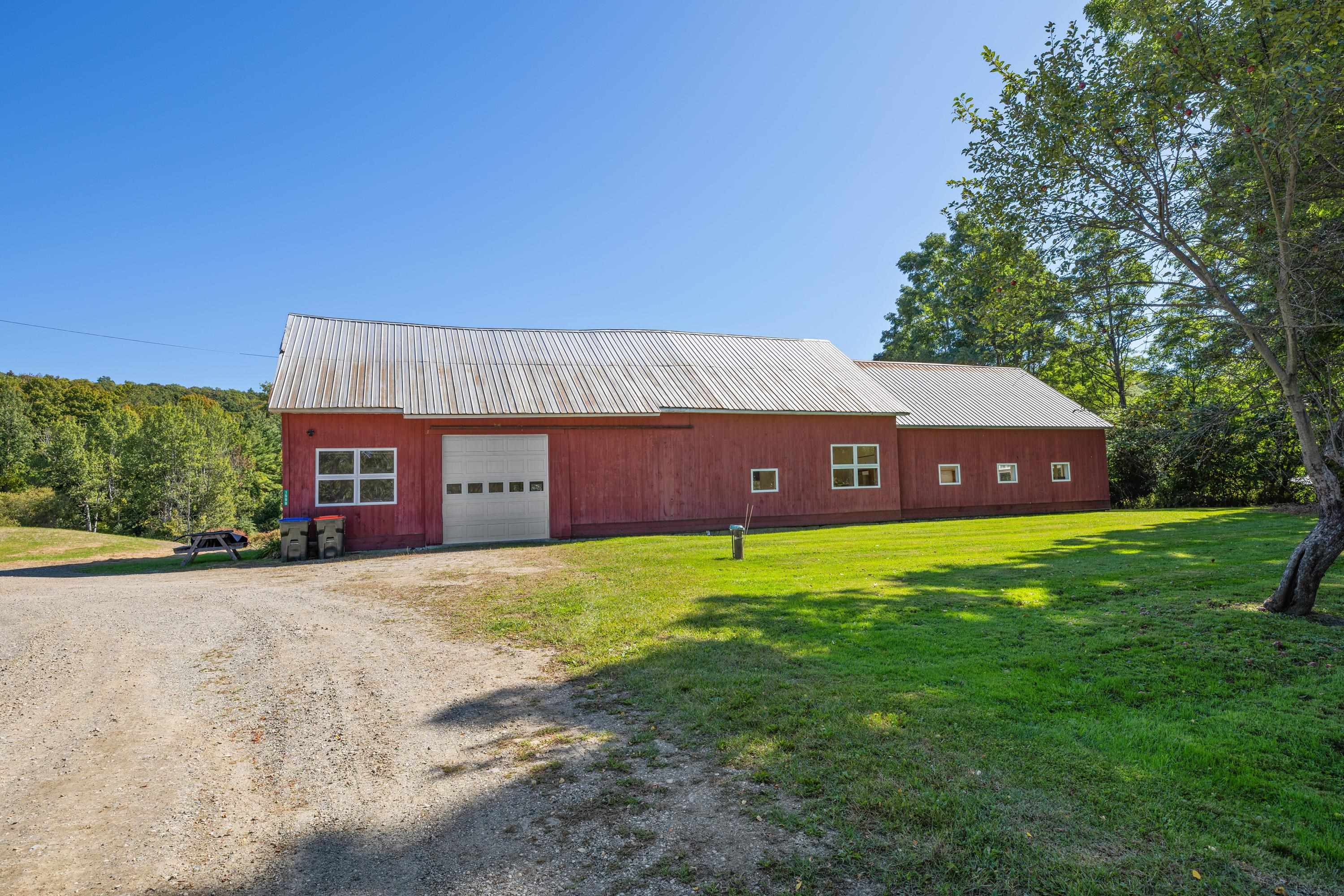 1599 Monkton Road Property Photo 3