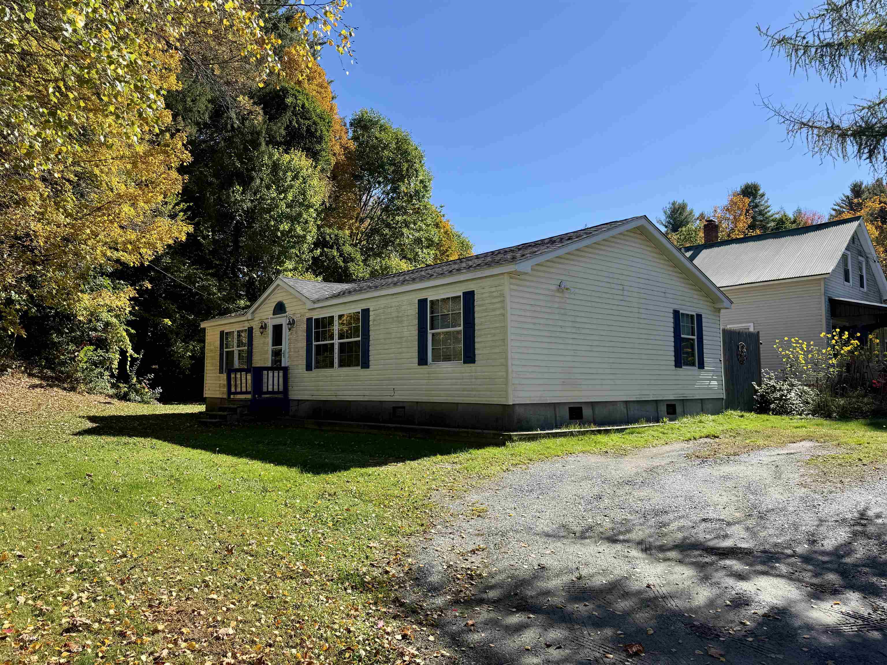 122 Jarvis Lane Property Photo 1