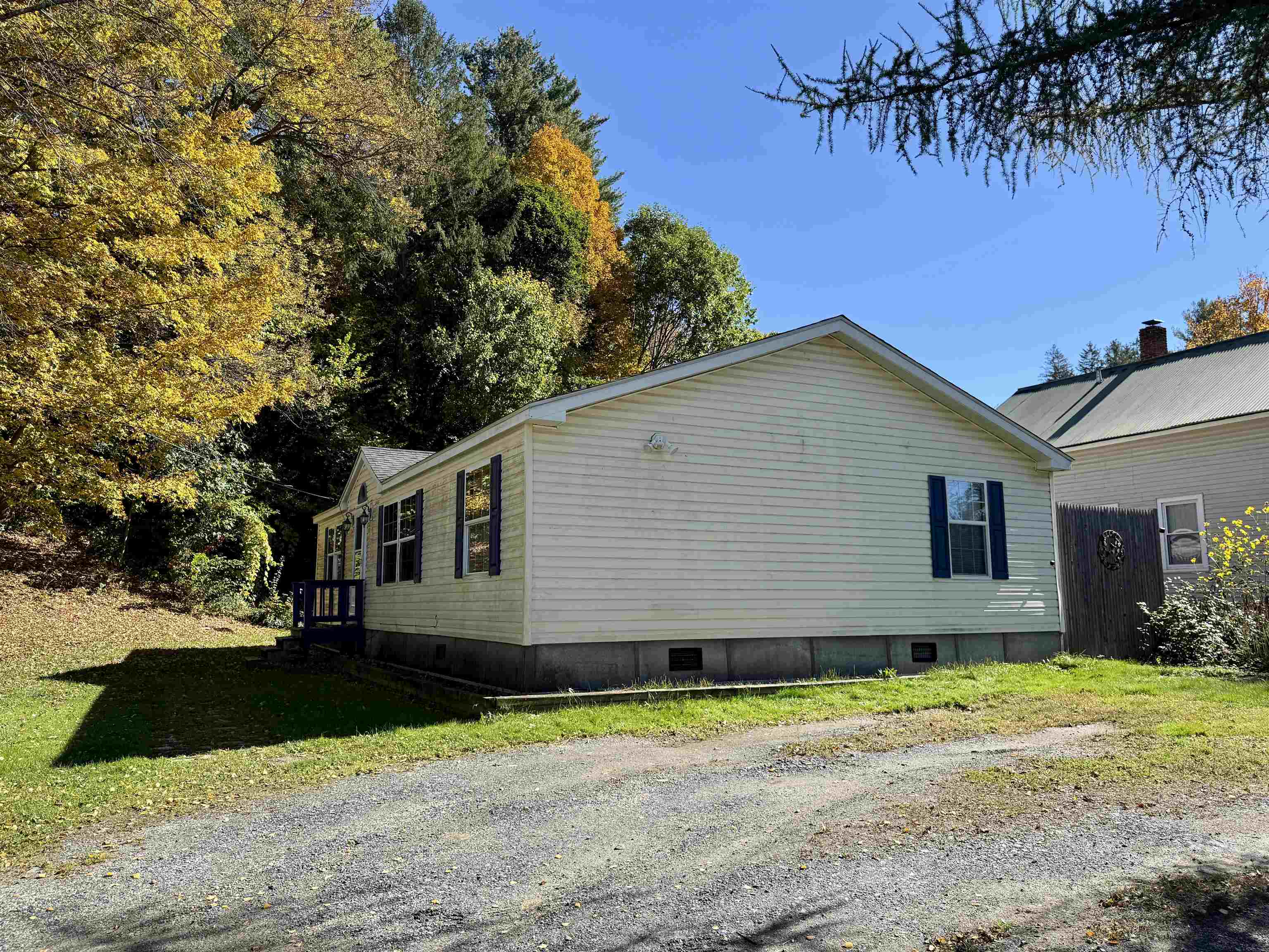 122 Jarvis Lane Property Photo 27