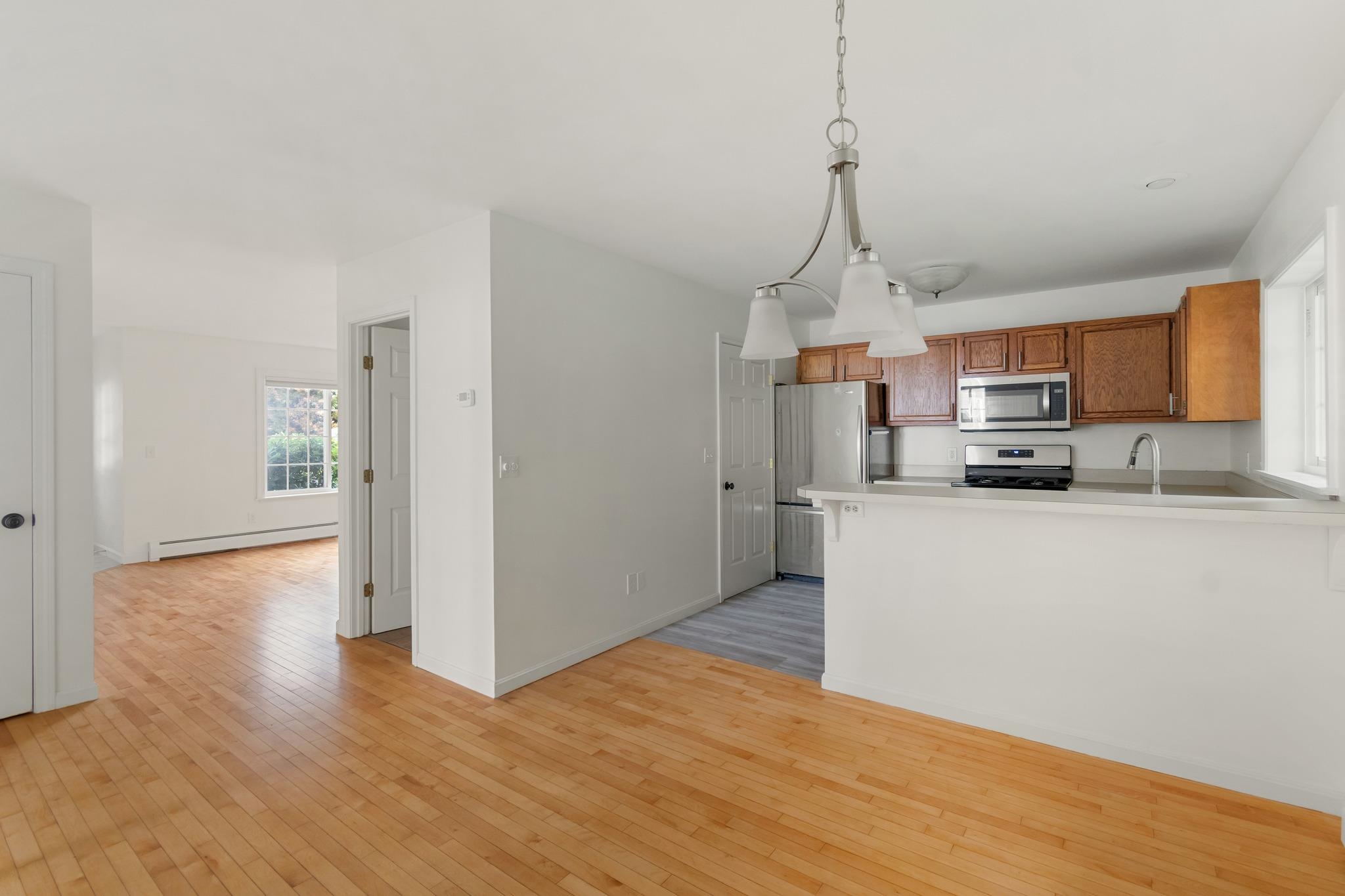 54 Starbird Road Property Photo 8