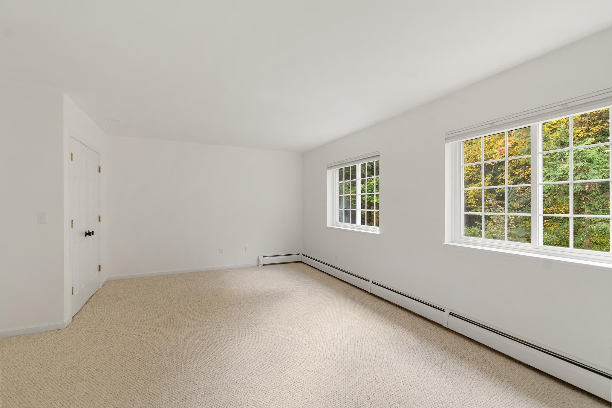 54 Starbird Road Property Photo 14