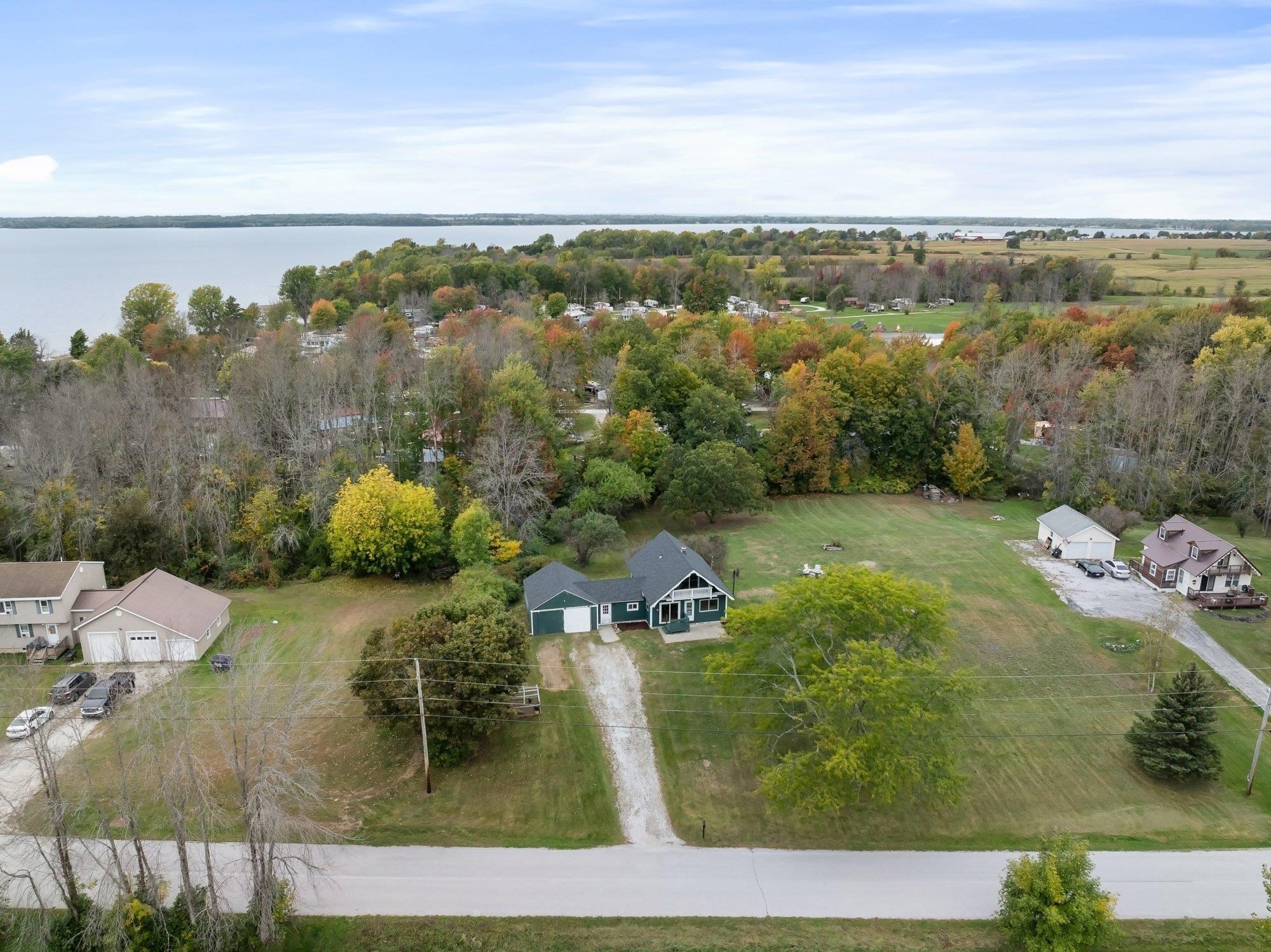 112 Hog Island Road Property Photo 1