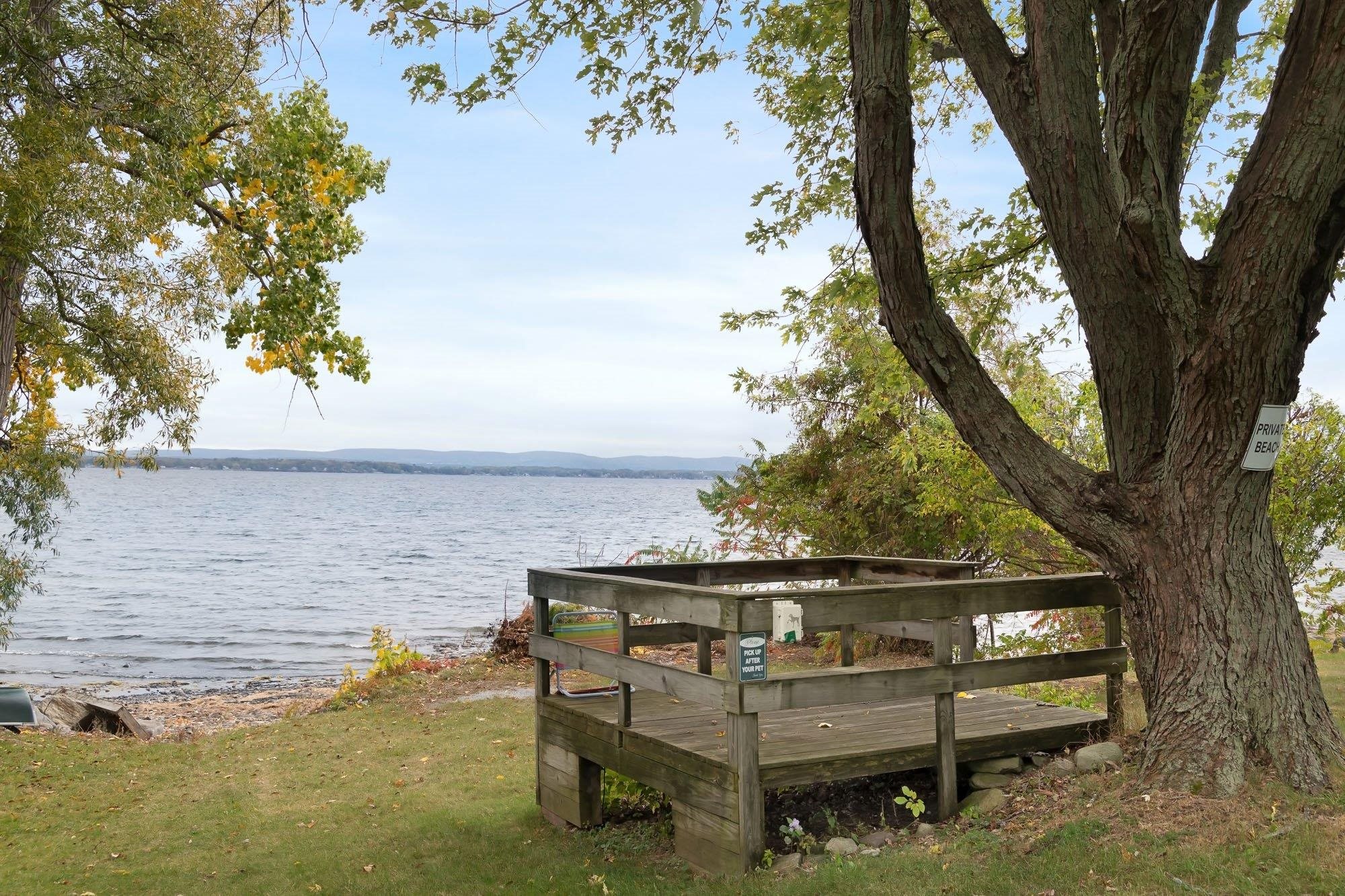 112 Hog Island Road Property Photo 4
