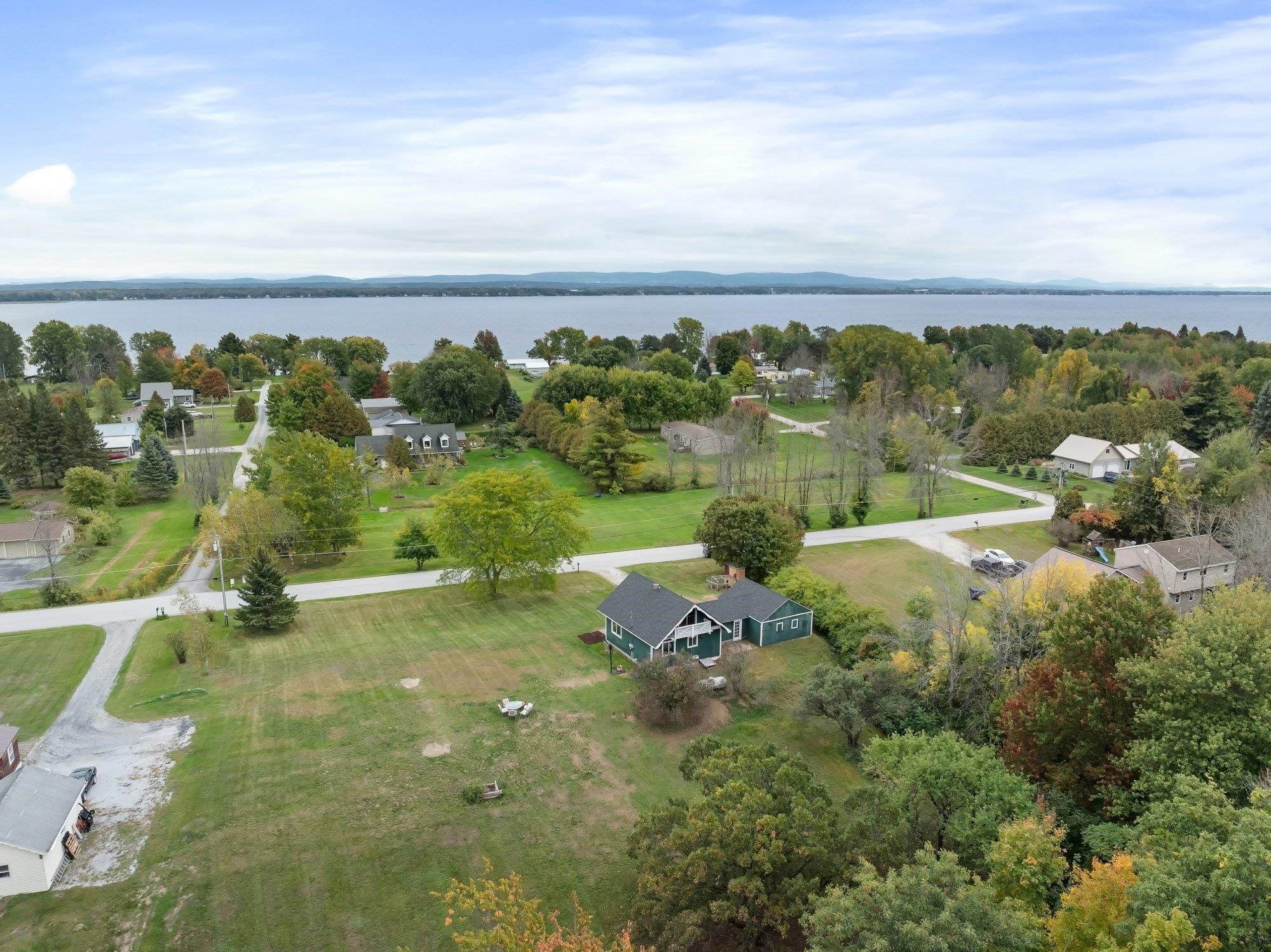 112 Hog Island Road Property Photo 10