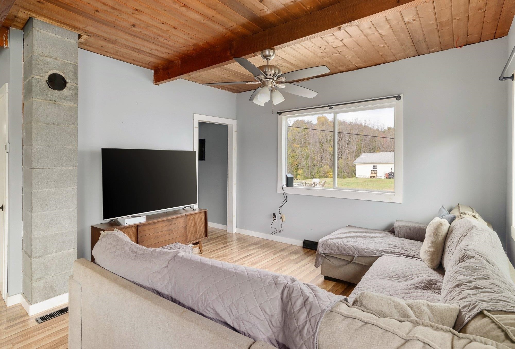 112 Hog Island Road Property Photo 21