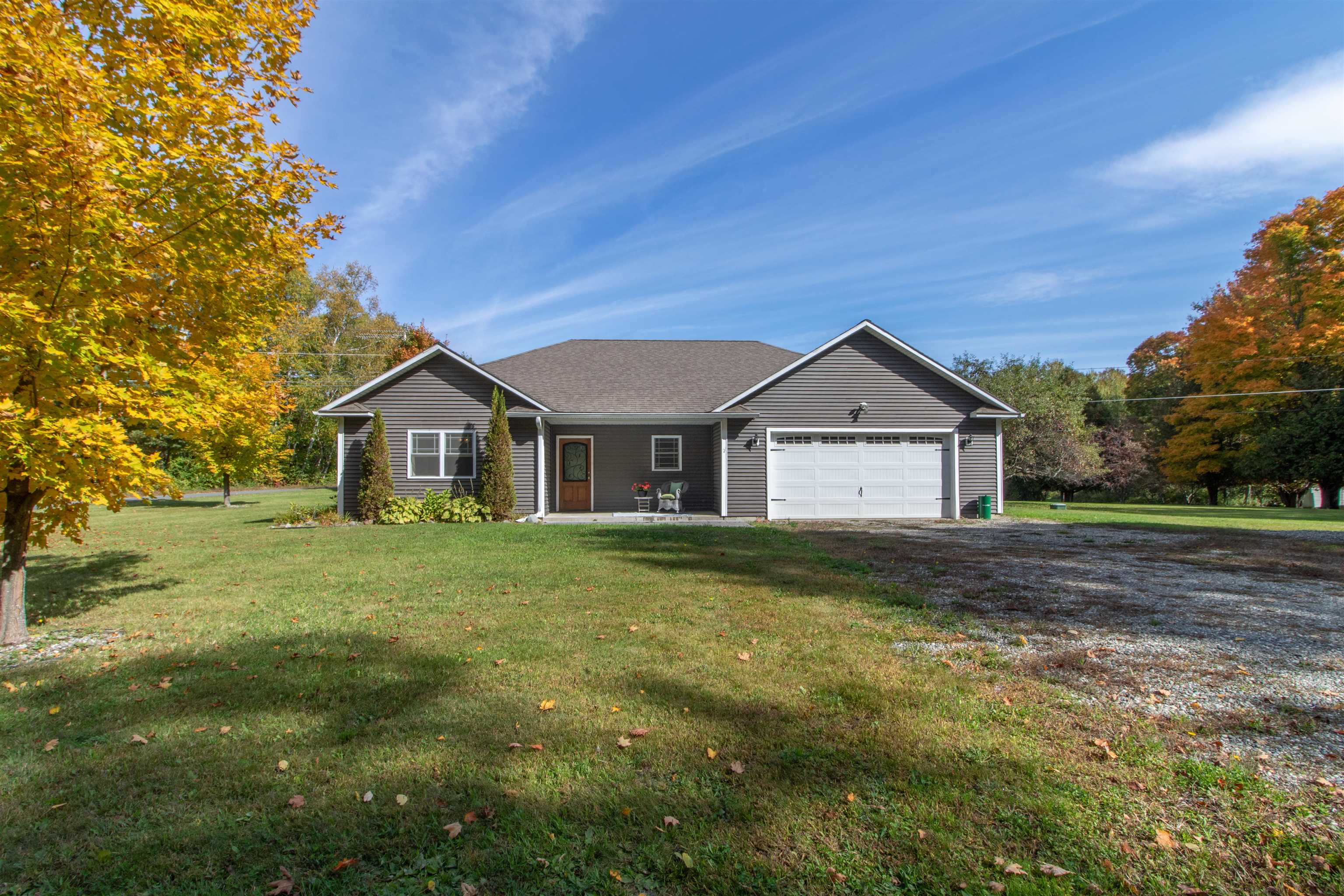 25 Derby Pond Road Property Photo 1