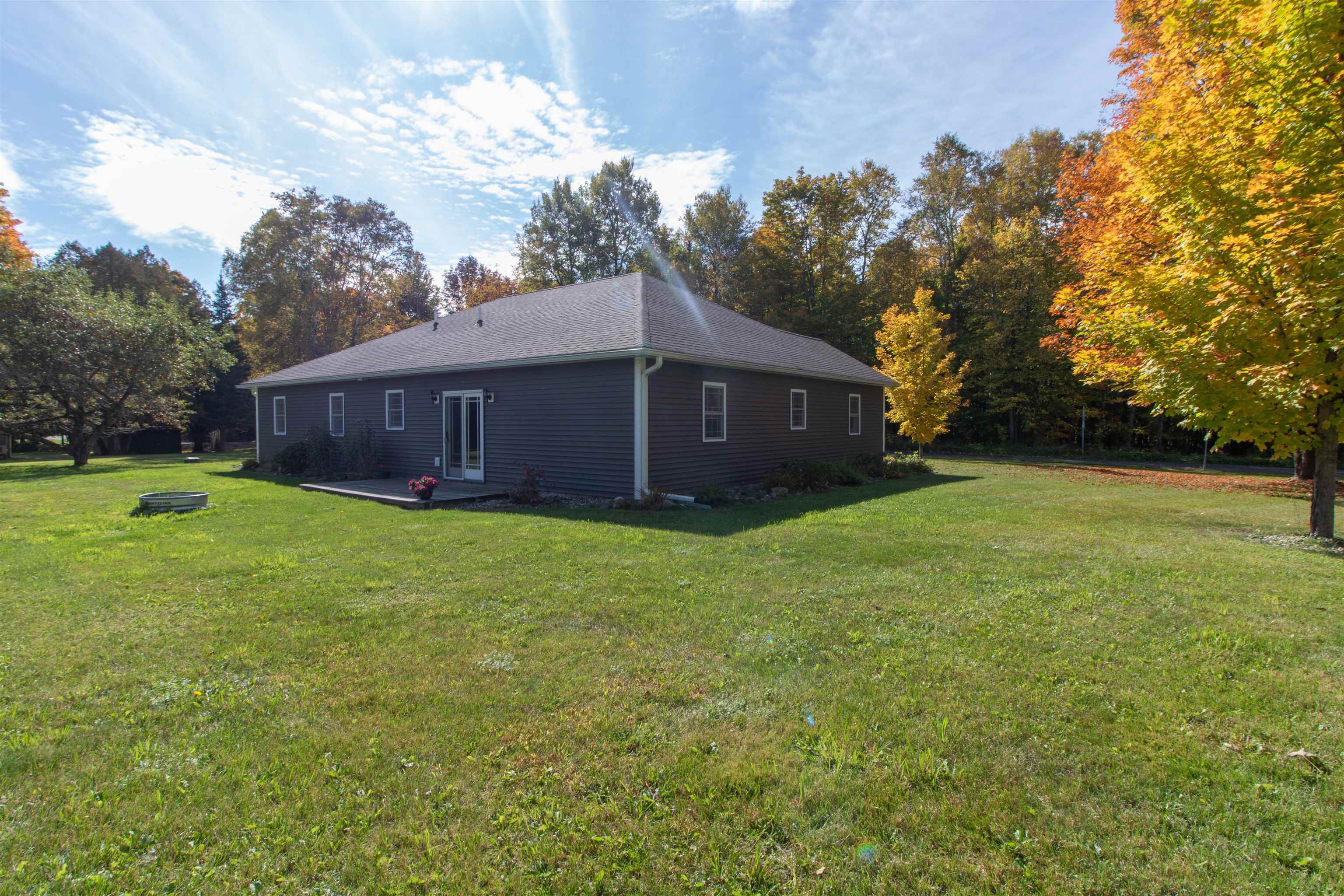 25 Derby Pond Road Property Photo 34