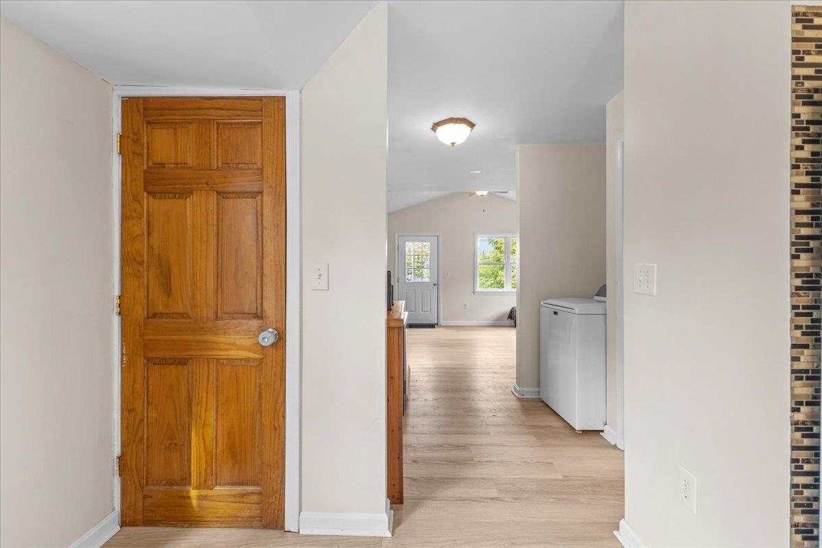 124 School Street Property Photo 19