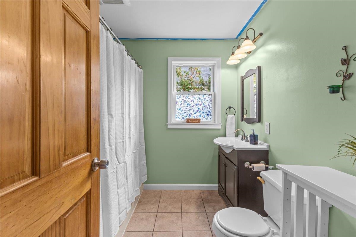 124 School Street Property Photo 23
