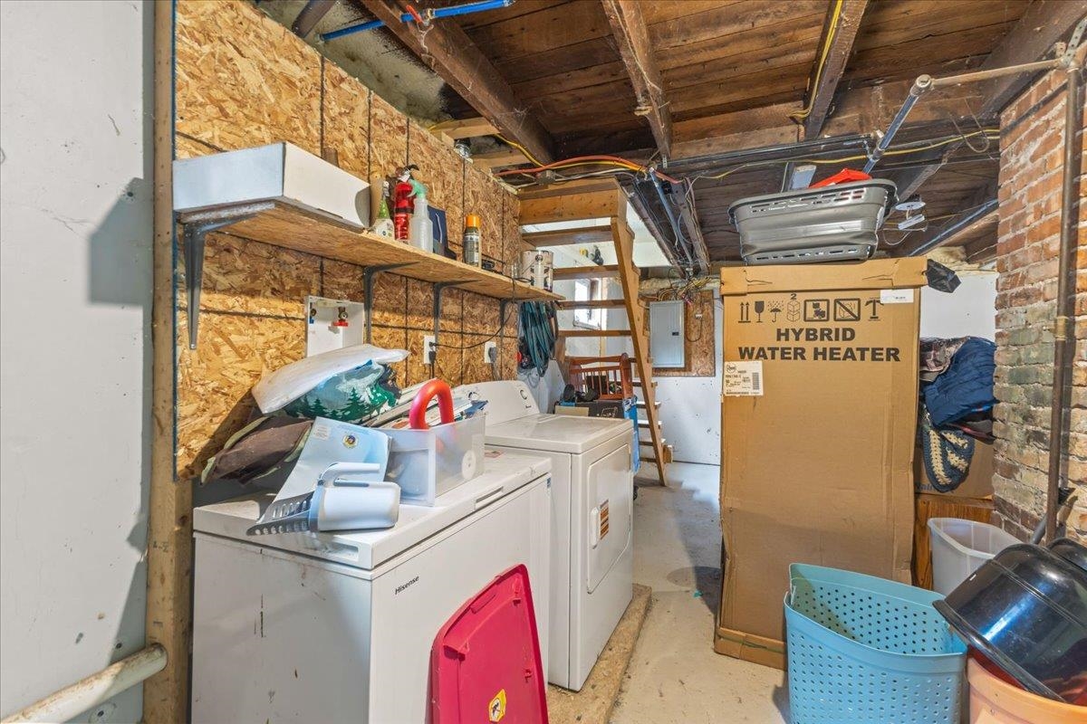 124 School Street Property Photo 37