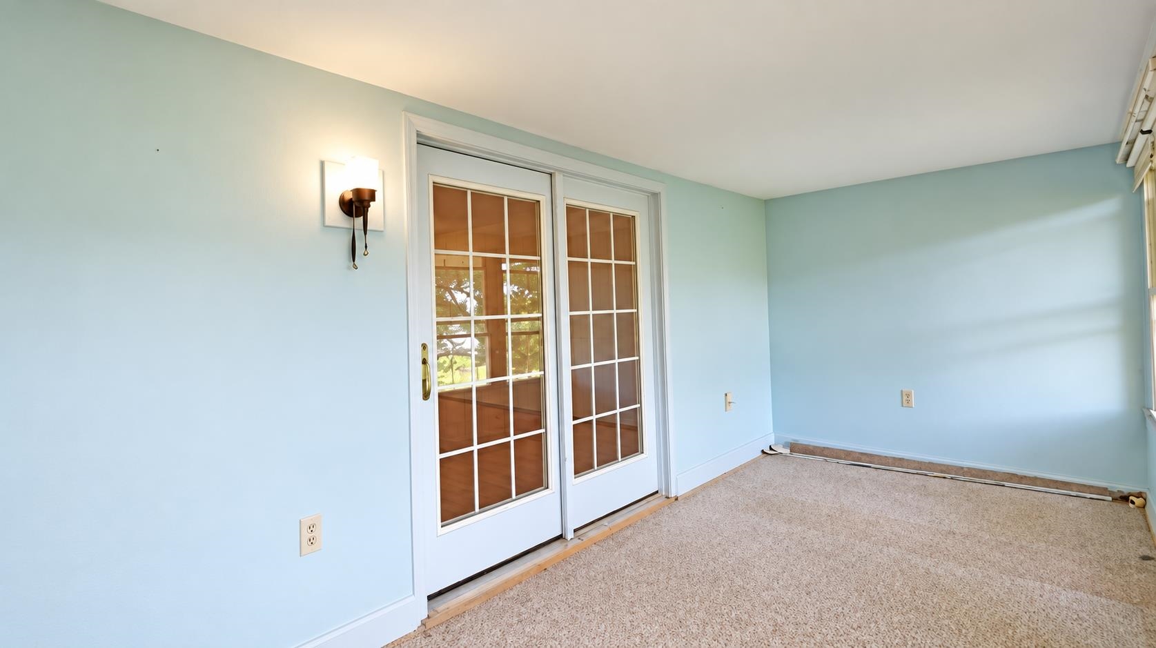 101 Freedom Drive Property Photo 10