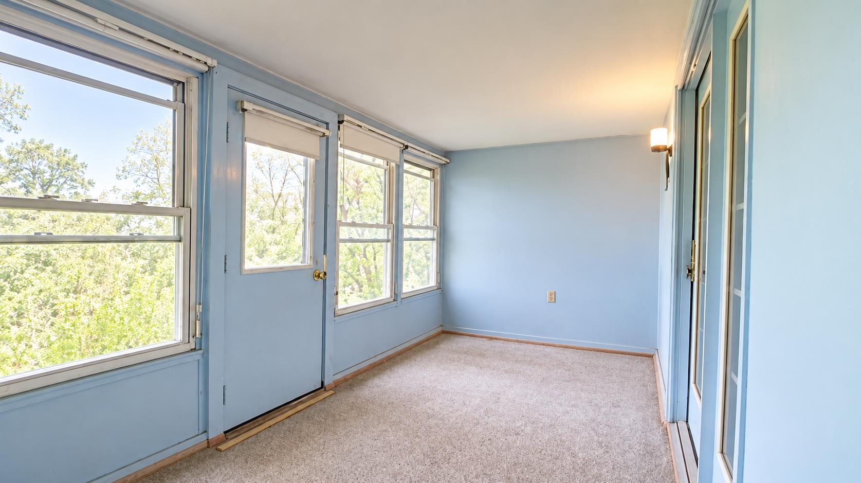 101 Freedom Drive Property Photo 11