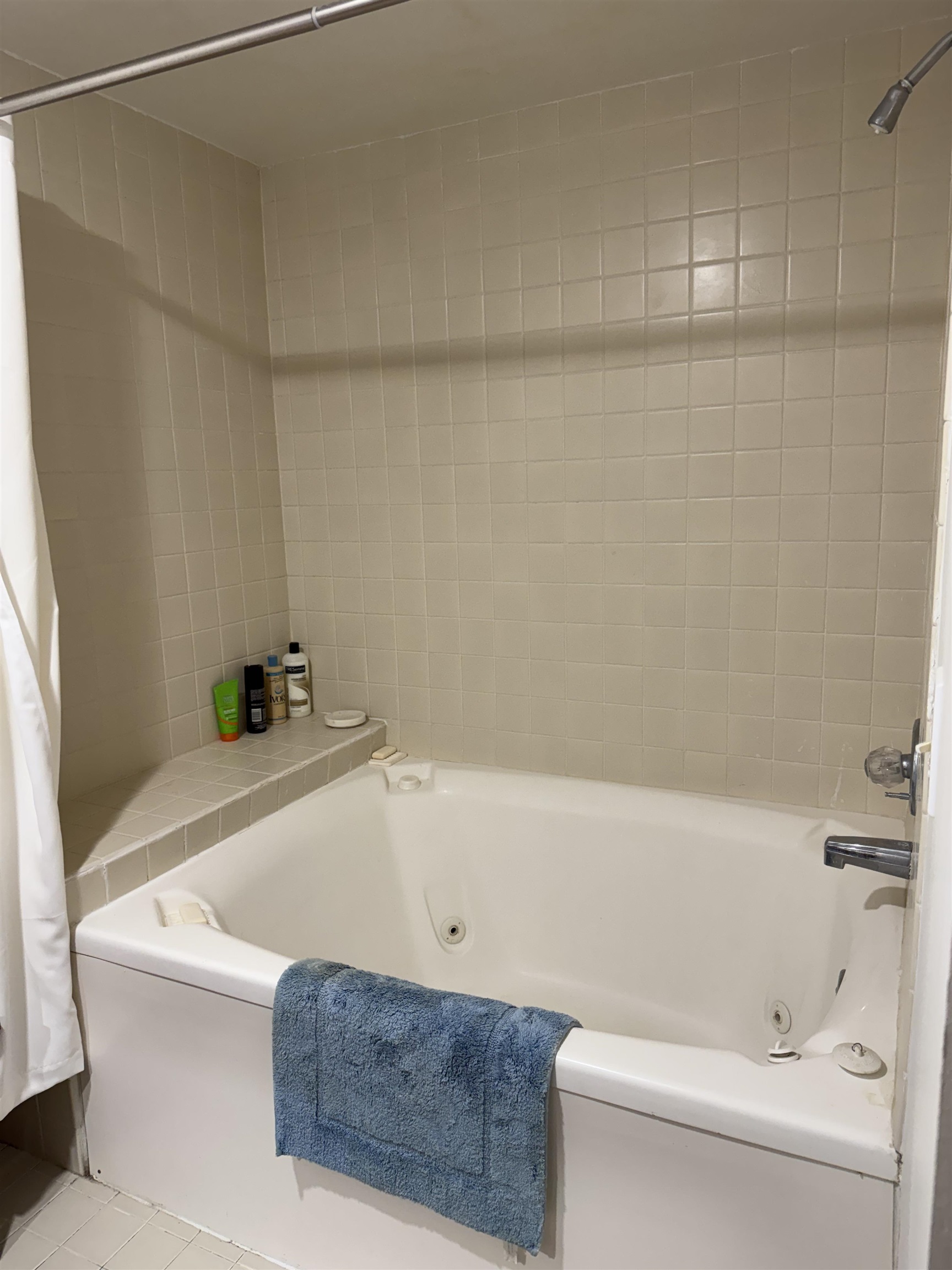 40 Lakeland Drive Property Photo 34