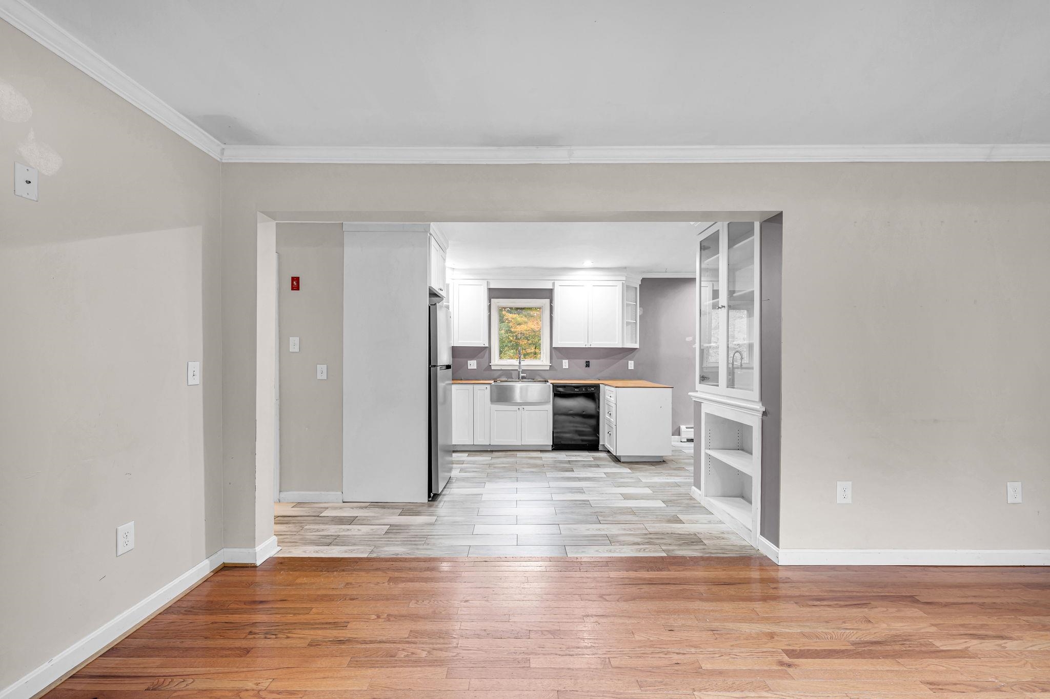 230 Valley View Road Property Photo 8