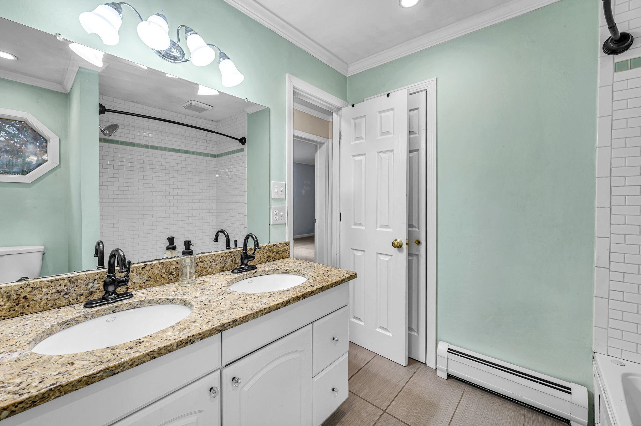 230 Valley View Road Property Photo 16